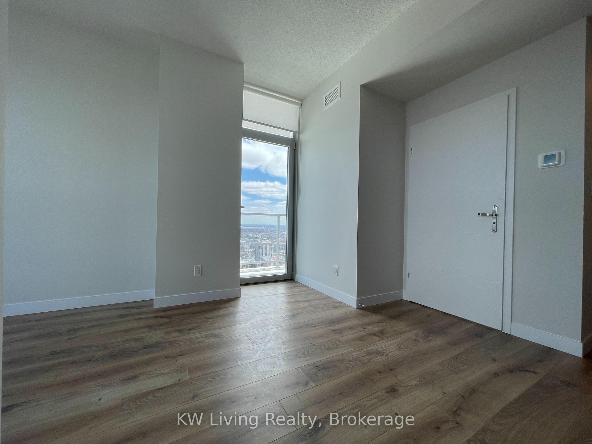 Photo 10 of Unit 3202, 60 Frederick Street, Kitchener, Civic Centre — HOMEH