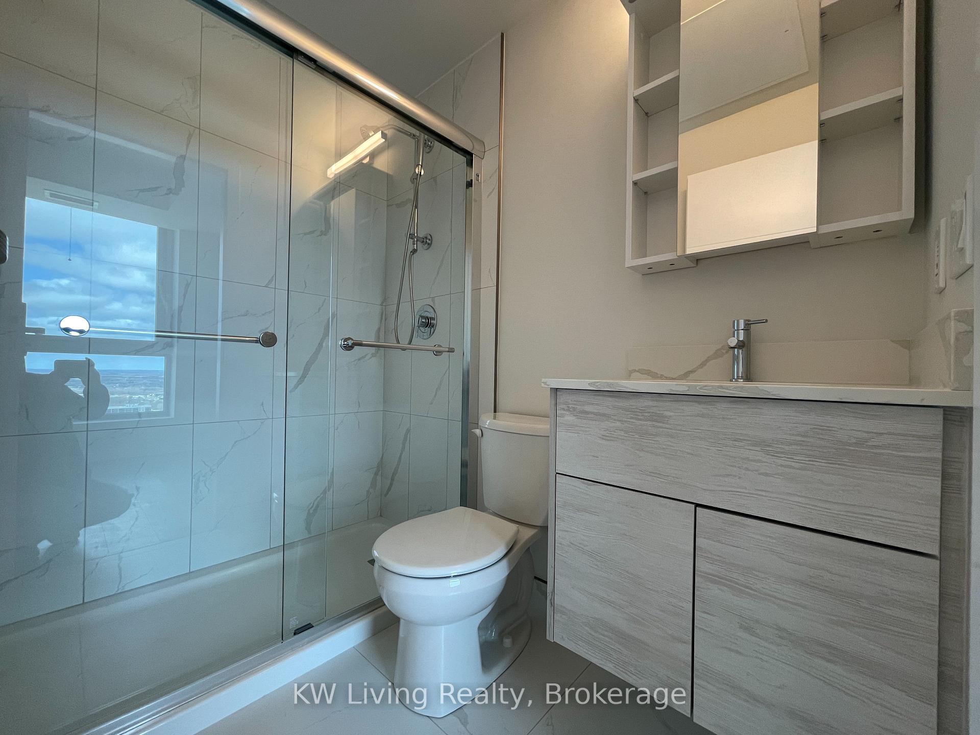 Photo 13 of Unit 3202, 60 Frederick Street, Kitchener, Civic Centre — HOMEH