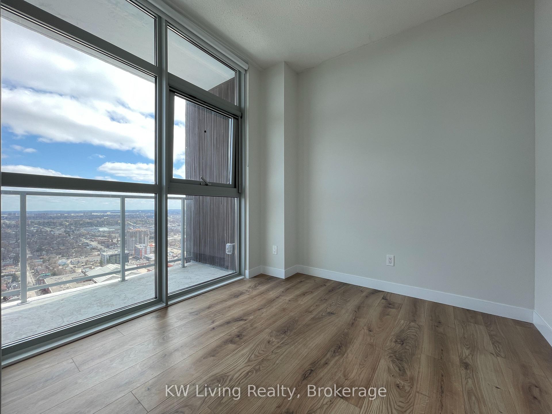 Photo 14 of Unit 3202, 60 Frederick Street, Kitchener, Civic Centre — HOMEH