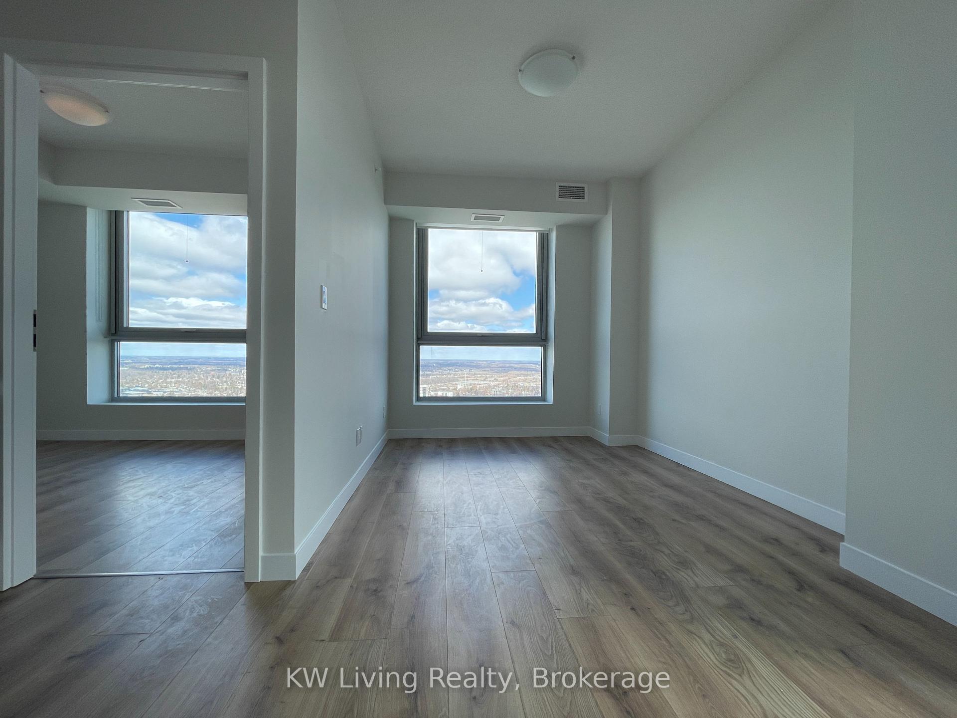Photo 16 of Unit 3202, 60 Frederick Street, Kitchener, Civic Centre — HOMEH