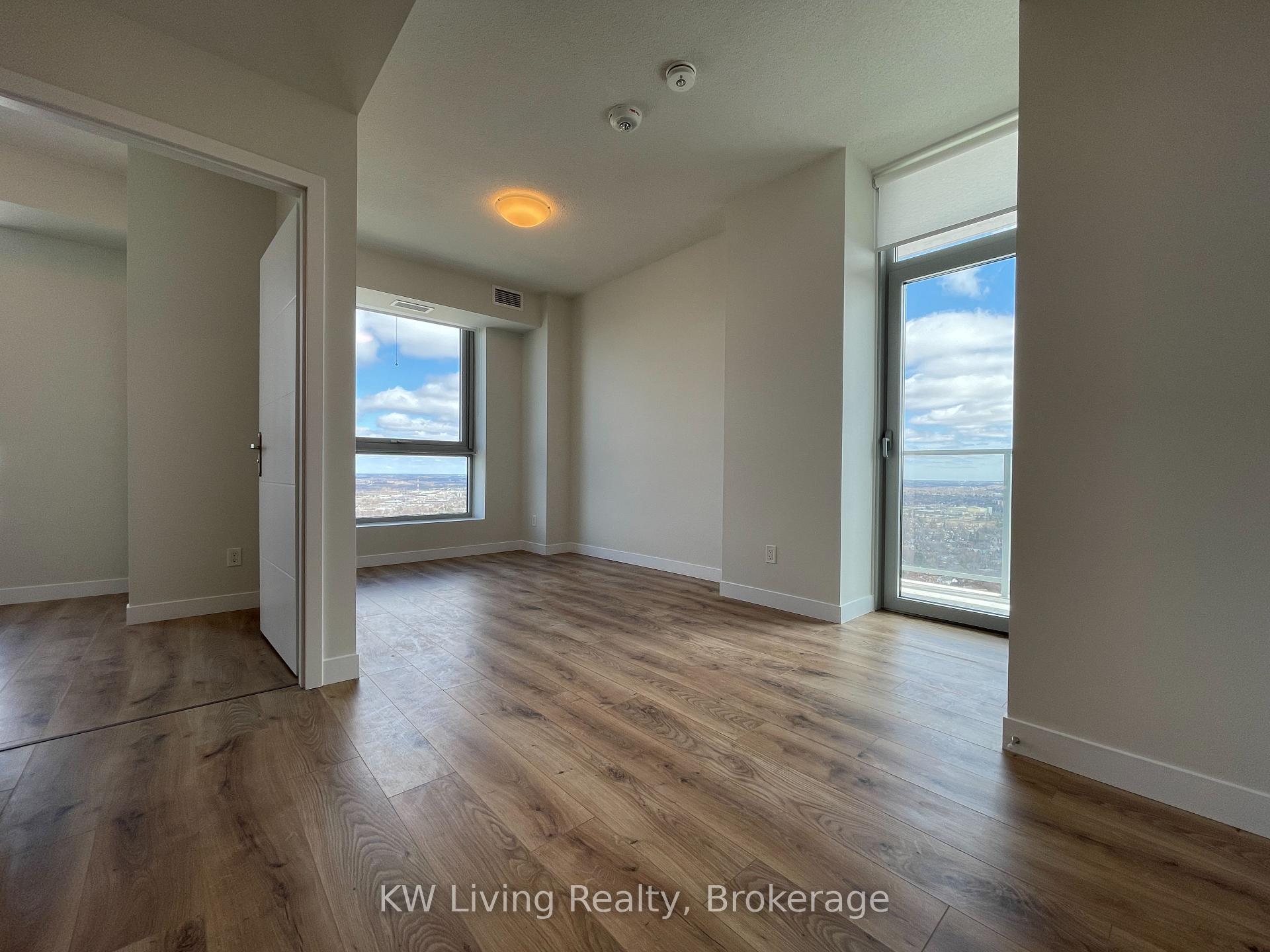 Photo 17 of Unit 3202, 60 Frederick Street, Kitchener, Civic Centre — HOMEH