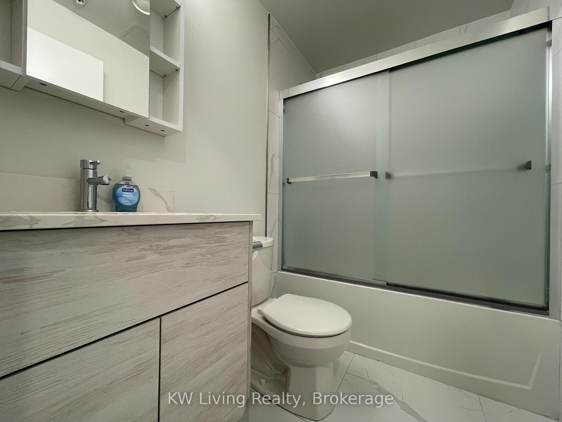Photo 24 of Unit 3202, 60 Frederick Street, Kitchener, Civic Centre — HOMEH