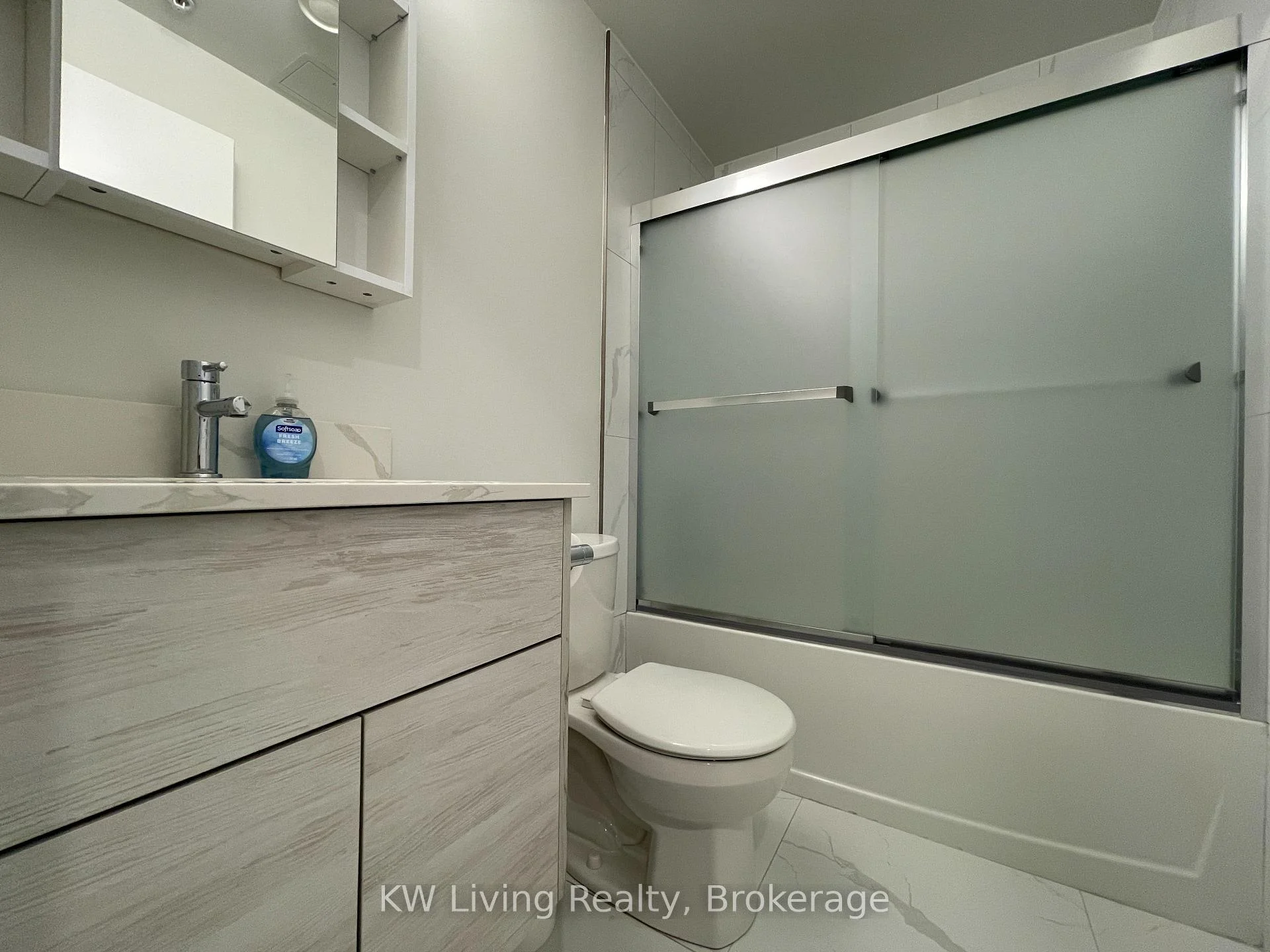 Photo 25 of Unit 3202, 60 Frederick Street, Kitchener, Civic Centre — HOMEH