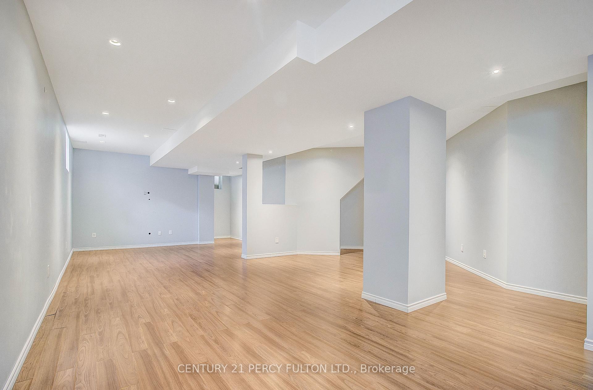 Photo 76 of 24 Bellhouse Place, Whitby, Brooklin — HOMEH