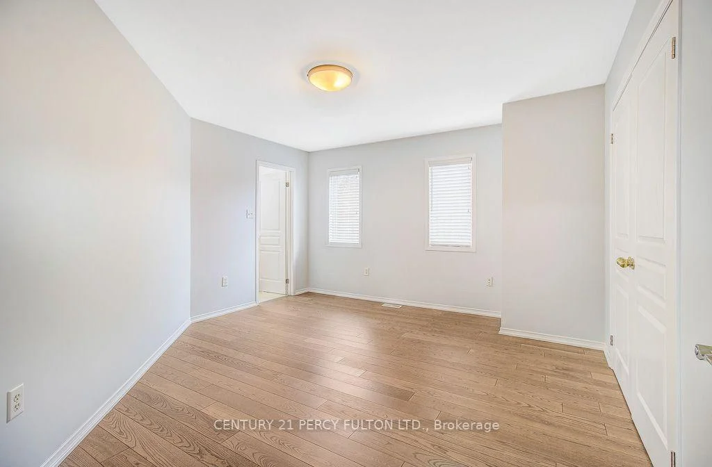 Photo 42 of 24 Bellhouse Place, Whitby, Brooklin — HOMEH
