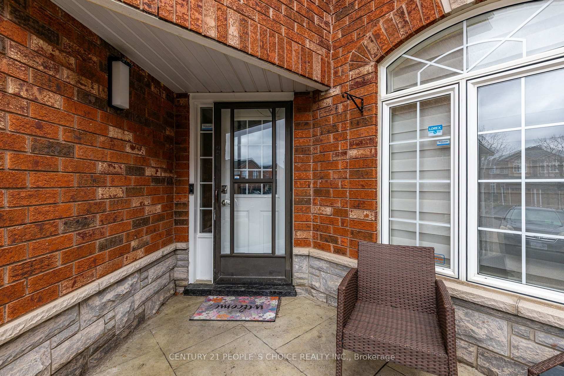 Photo 3 of 5677 Condor Place, Mississauga, East Credit — HOMEH
