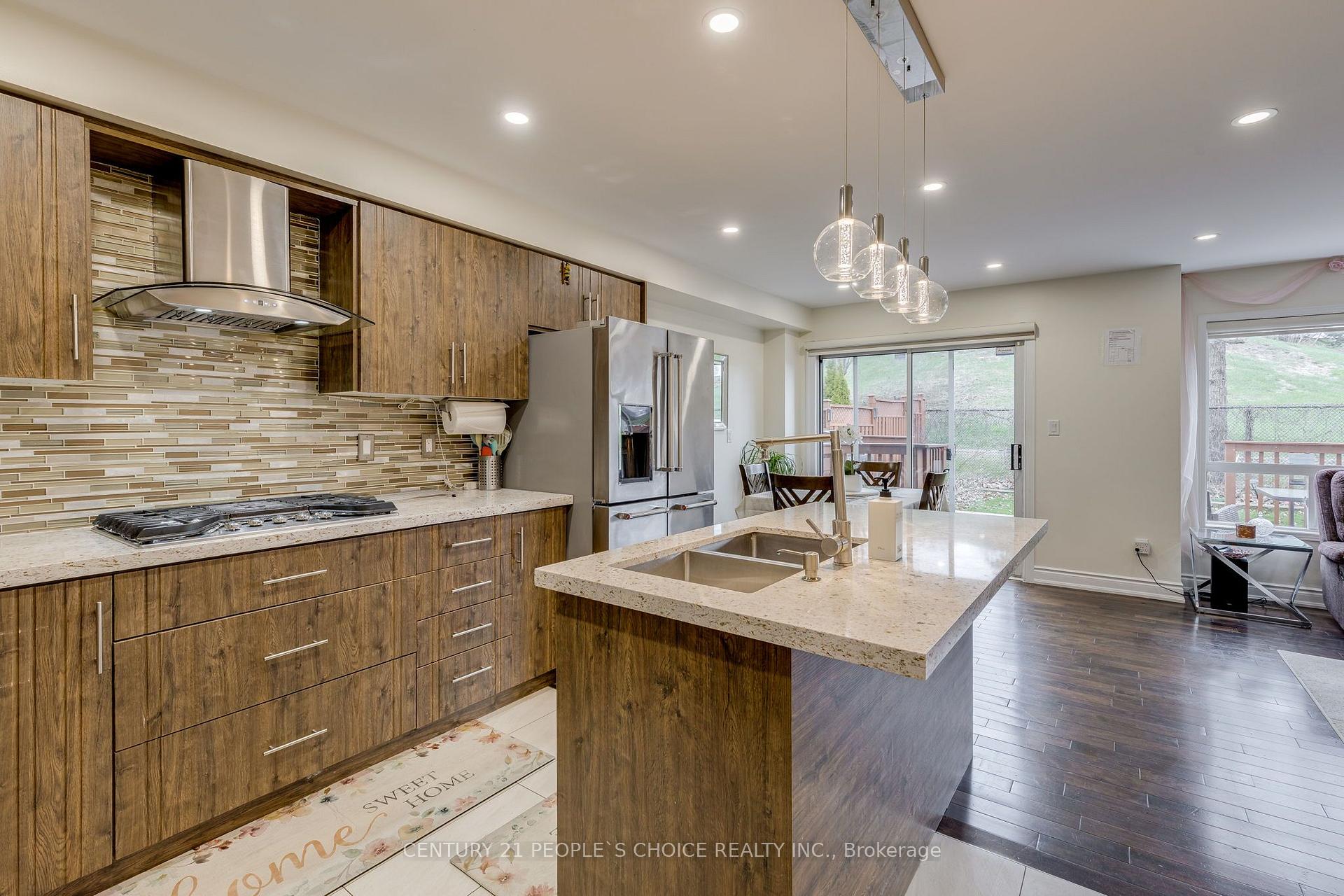 Photo 13 of 5677 Condor Place, Mississauga, East Credit — HOMEH