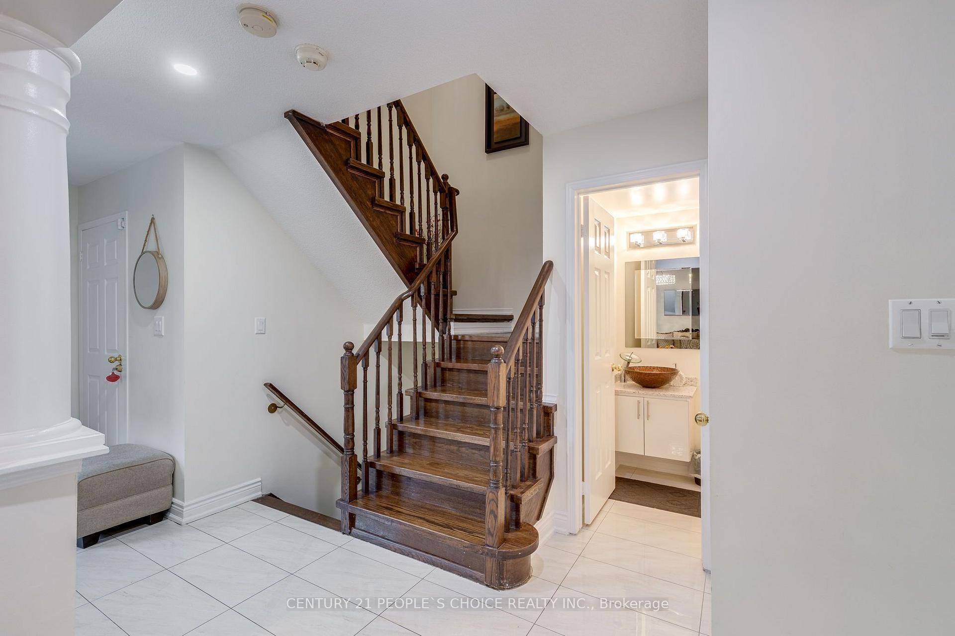 Photo 15 of 5677 Condor Place, Mississauga, East Credit — HOMEH