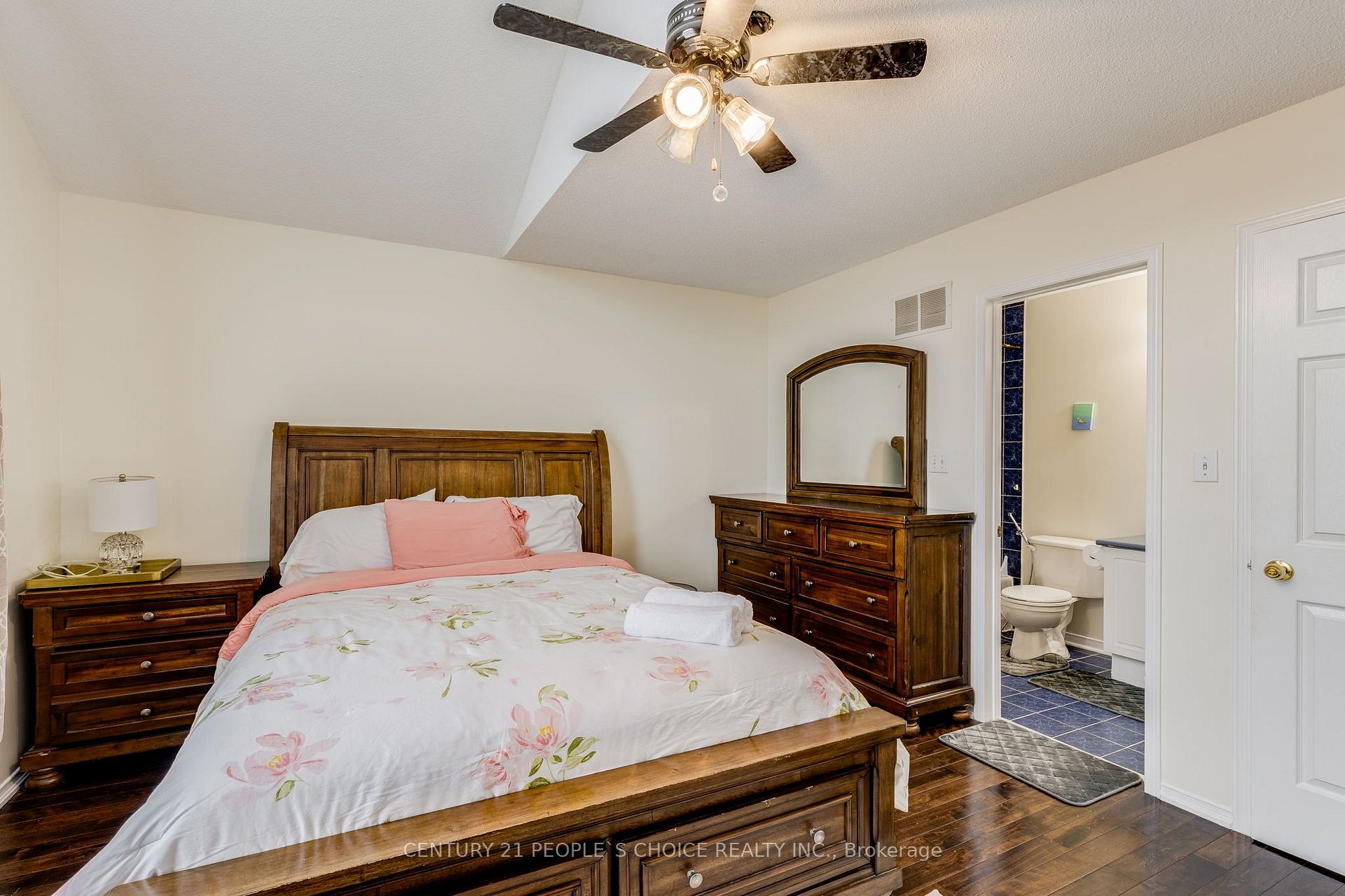 Photo 18 of 5677 Condor Place, Mississauga, East Credit — HOMEH