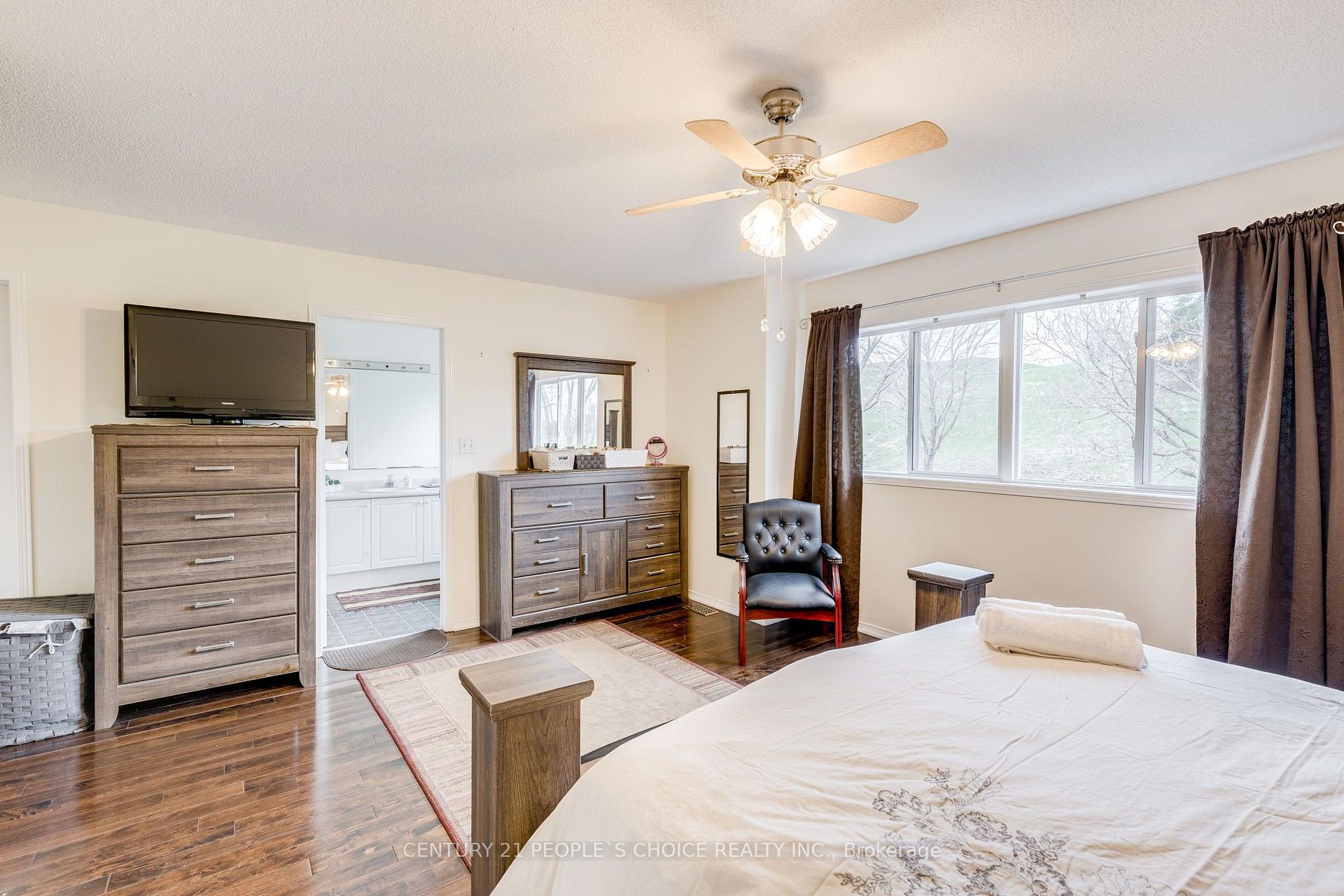 Photo 27 of 5677 Condor Place, Mississauga, East Credit — HOMEH