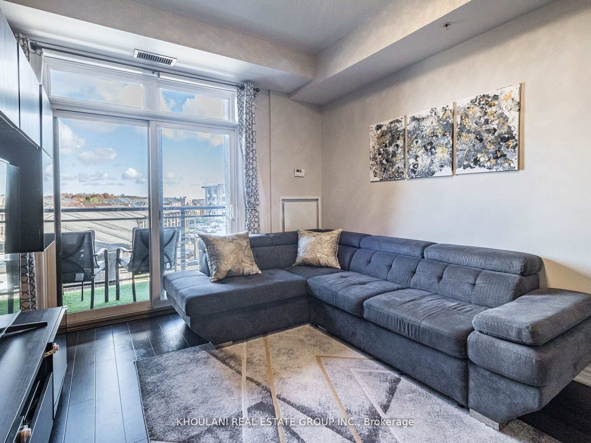 Photo 8 of Unit 318, 5020 Corporate Drive, Burlington, Uptown — HOMEH
