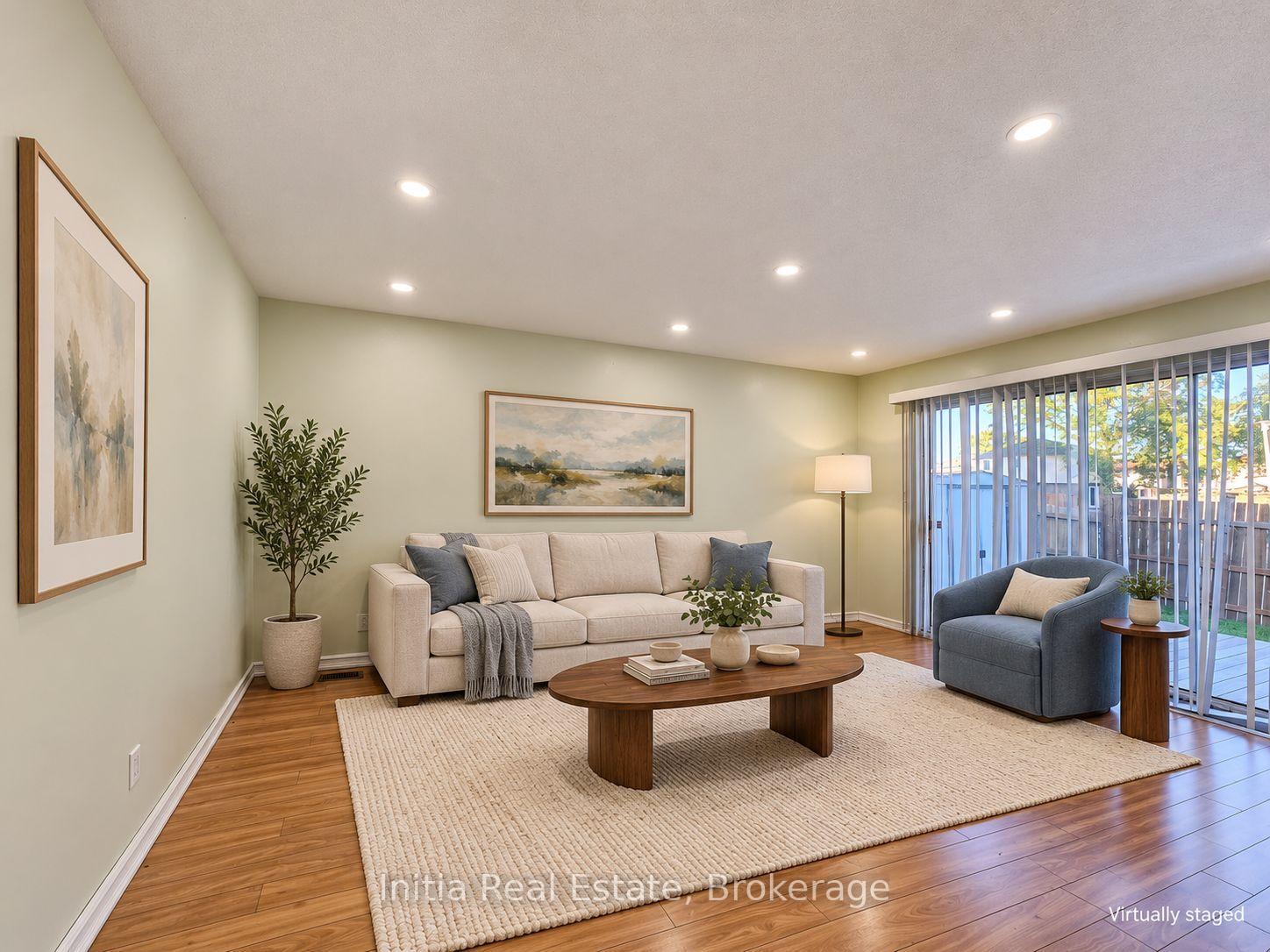 Photo 3 of 8370 Gregory Place, Windsor, Riverside - Windsor — HOMEH