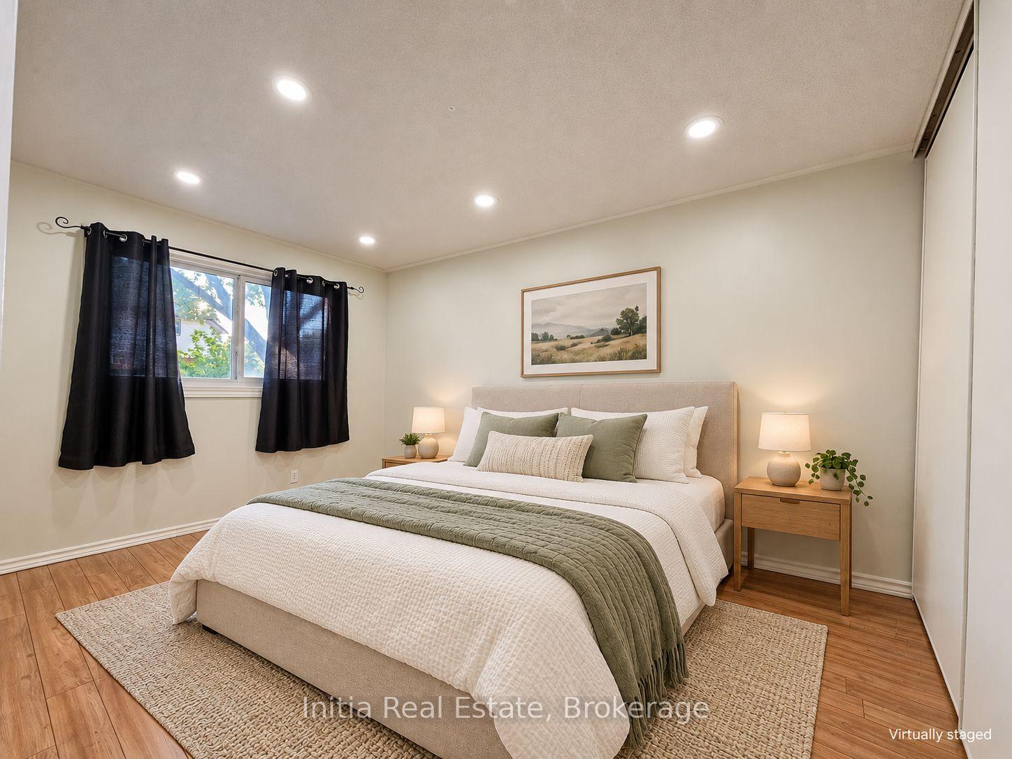 Photo 14 of 8370 Gregory Place, Windsor, Riverside - Windsor — HOMEH