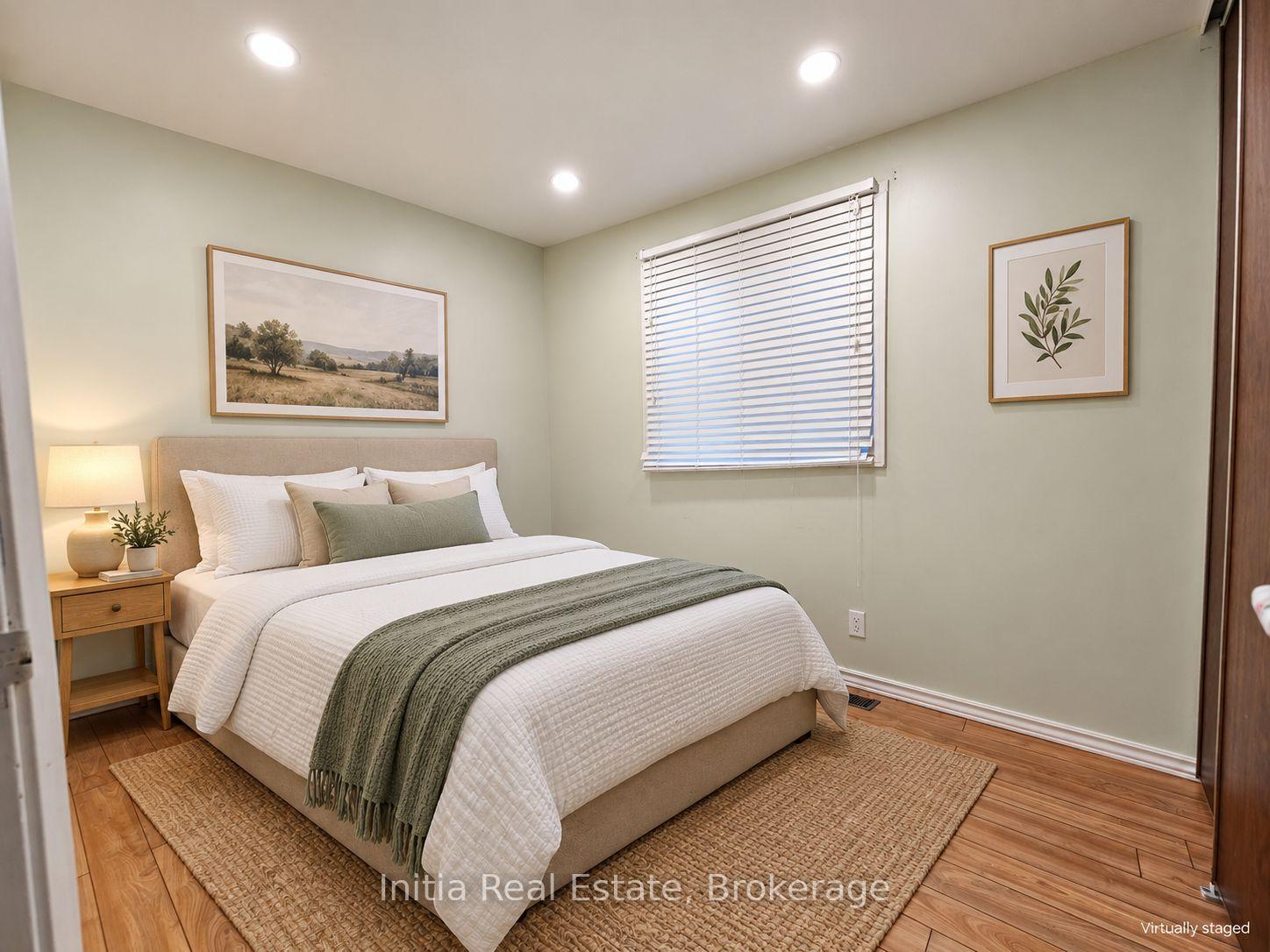 Photo 18 of 8370 Gregory Place, Windsor, Riverside - Windsor — HOMEH