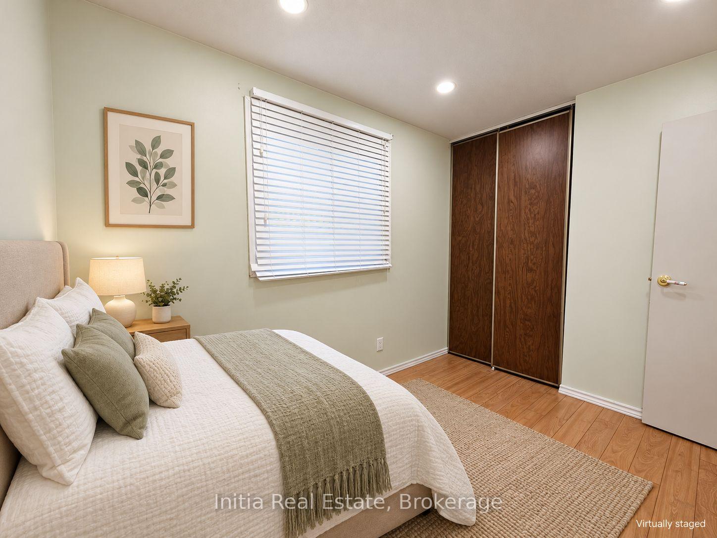 Photo 19 of 8370 Gregory Place, Windsor, Riverside - Windsor — HOMEH