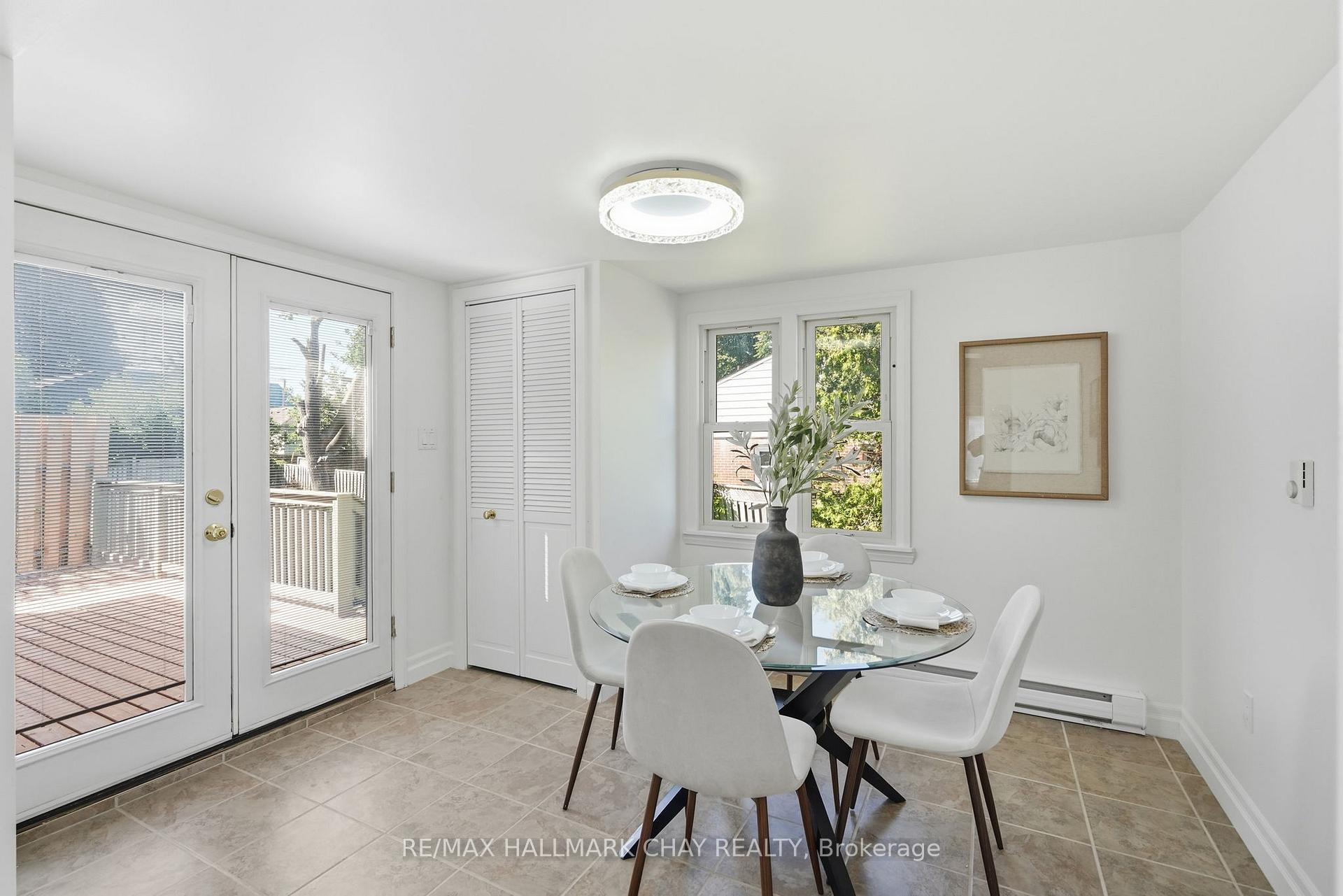 Photo 8 of 174 St Vincent Street, Barrie, Codrington — HOMEH