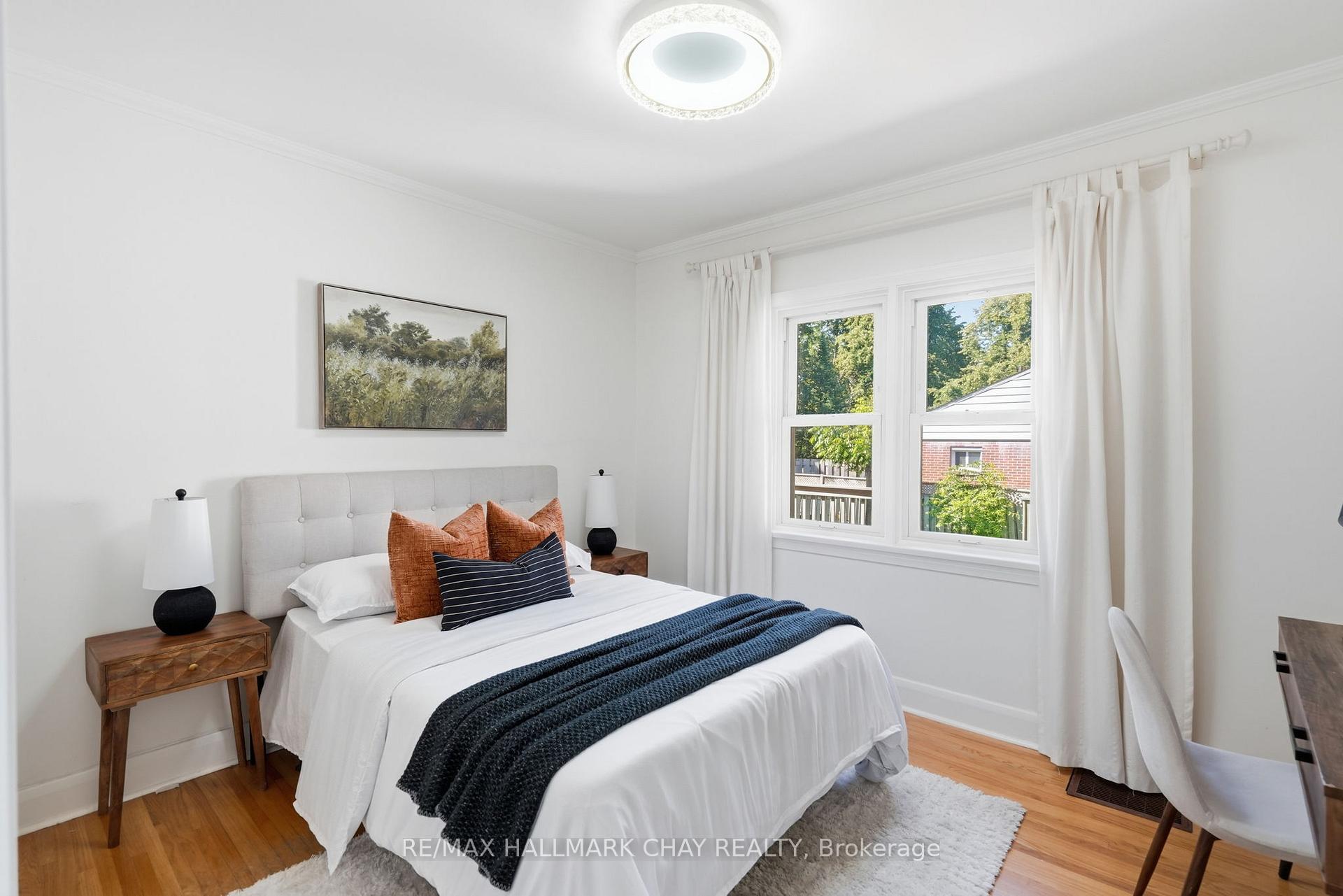 Photo 10 of 174 St Vincent Street, Barrie, Codrington — HOMEH