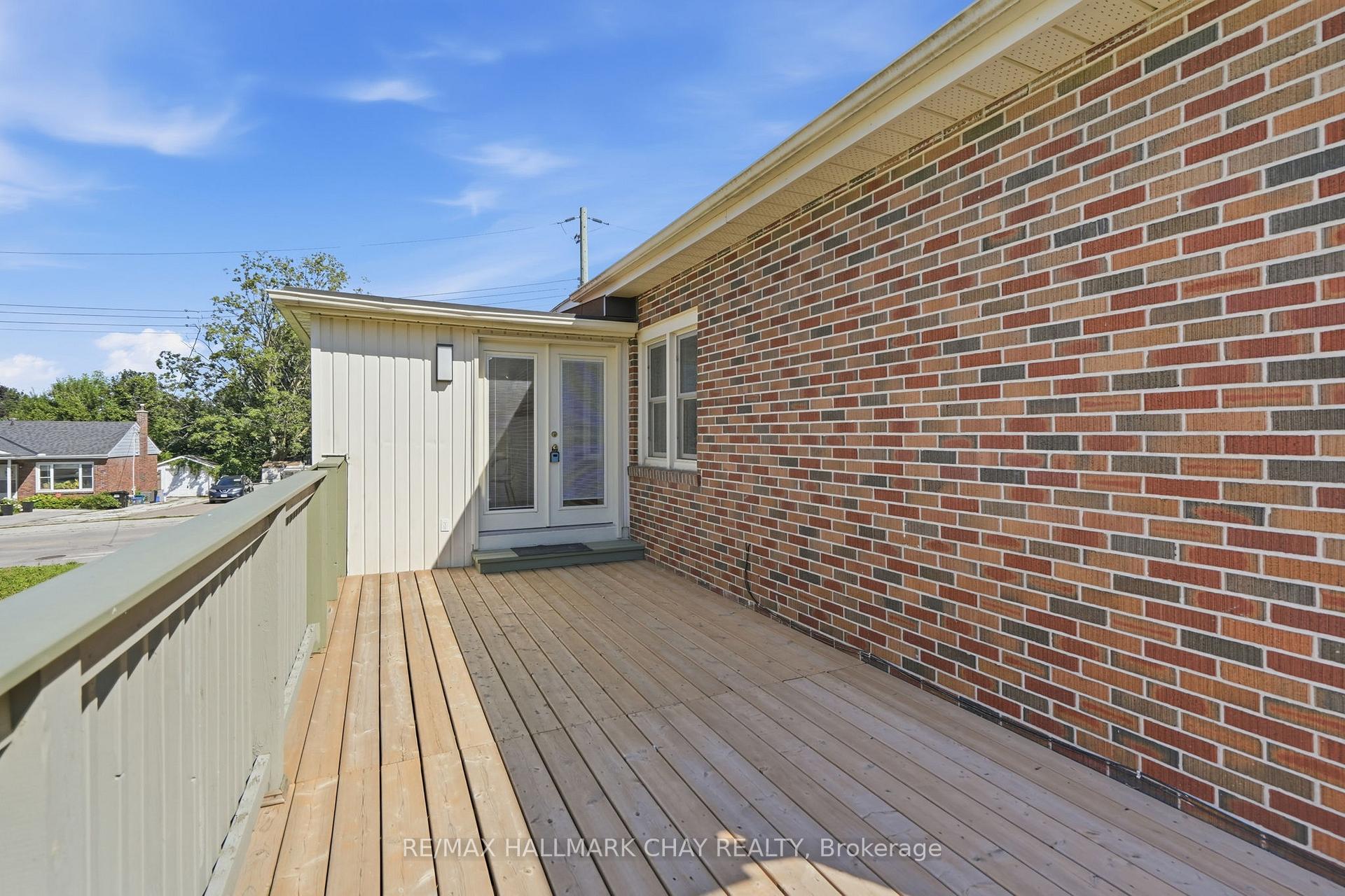 Photo 30 of 174 St Vincent Street, Barrie, Codrington — HOMEH