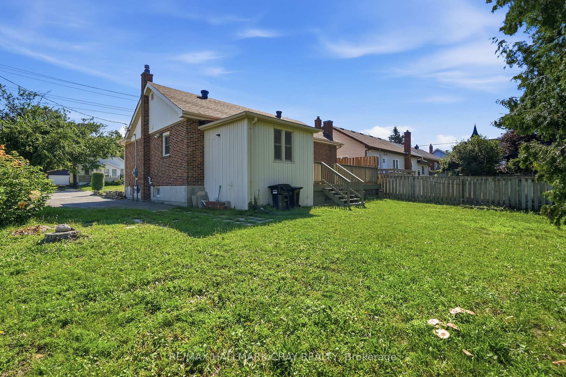 Photo 33 of 174 St Vincent Street, Barrie, Codrington — HOMEH