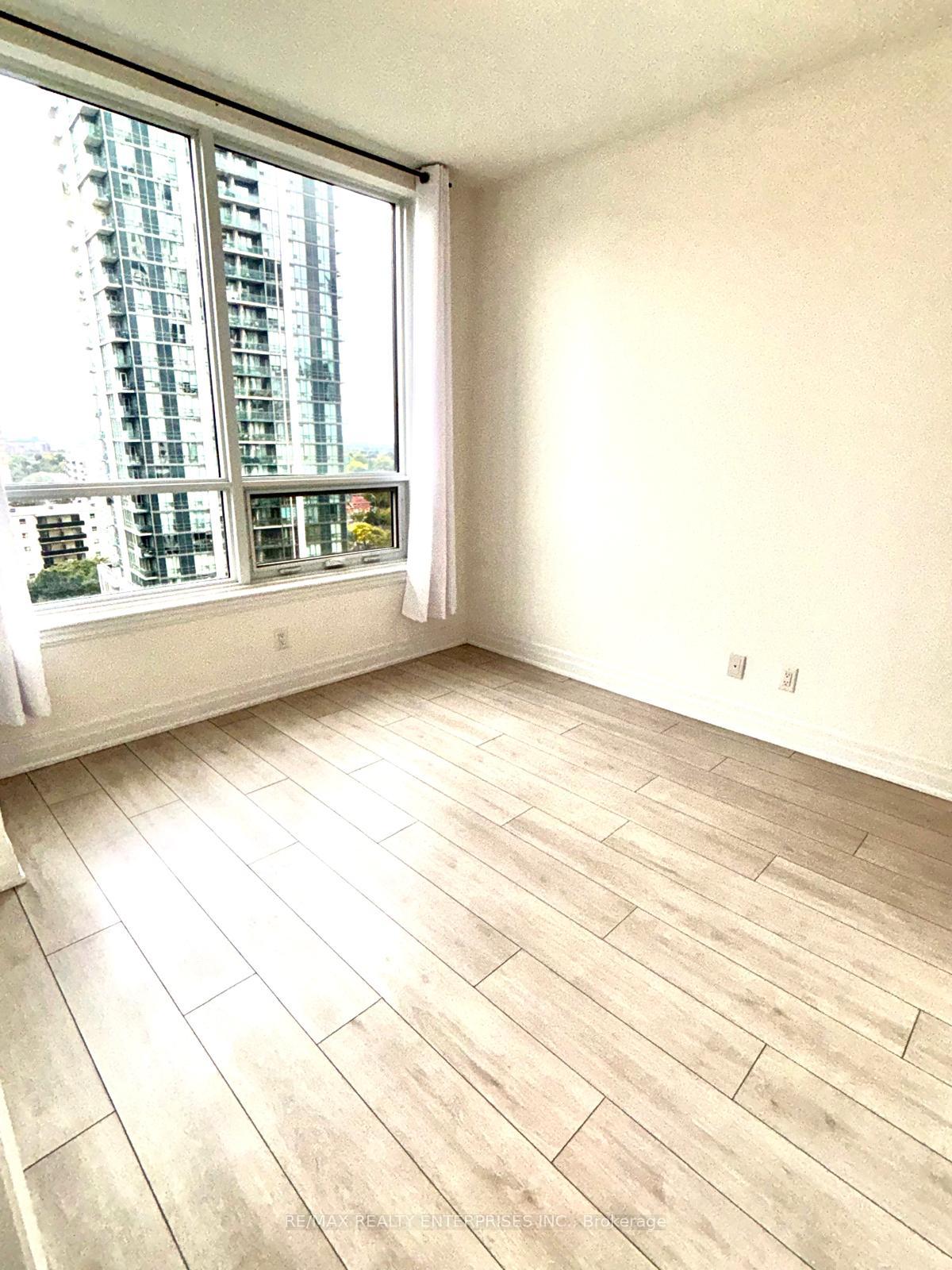 Photo 8 of Unit 1005, 30 Elm Drive W, Mississauga, Fairview — HOMEH