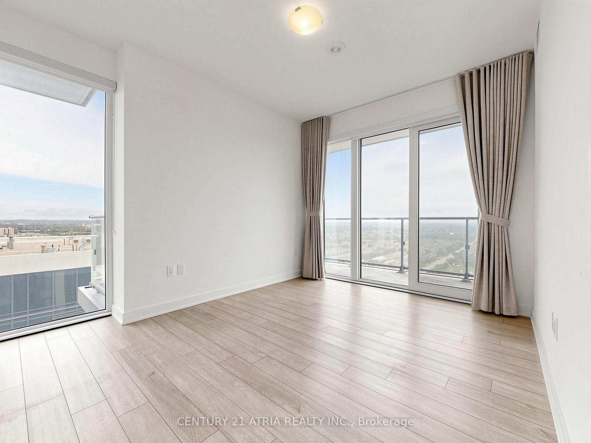 Photo 10 of Unit 2405, 105 Oneida Crescent, Richmond Hill, Langstaff — HOMEH