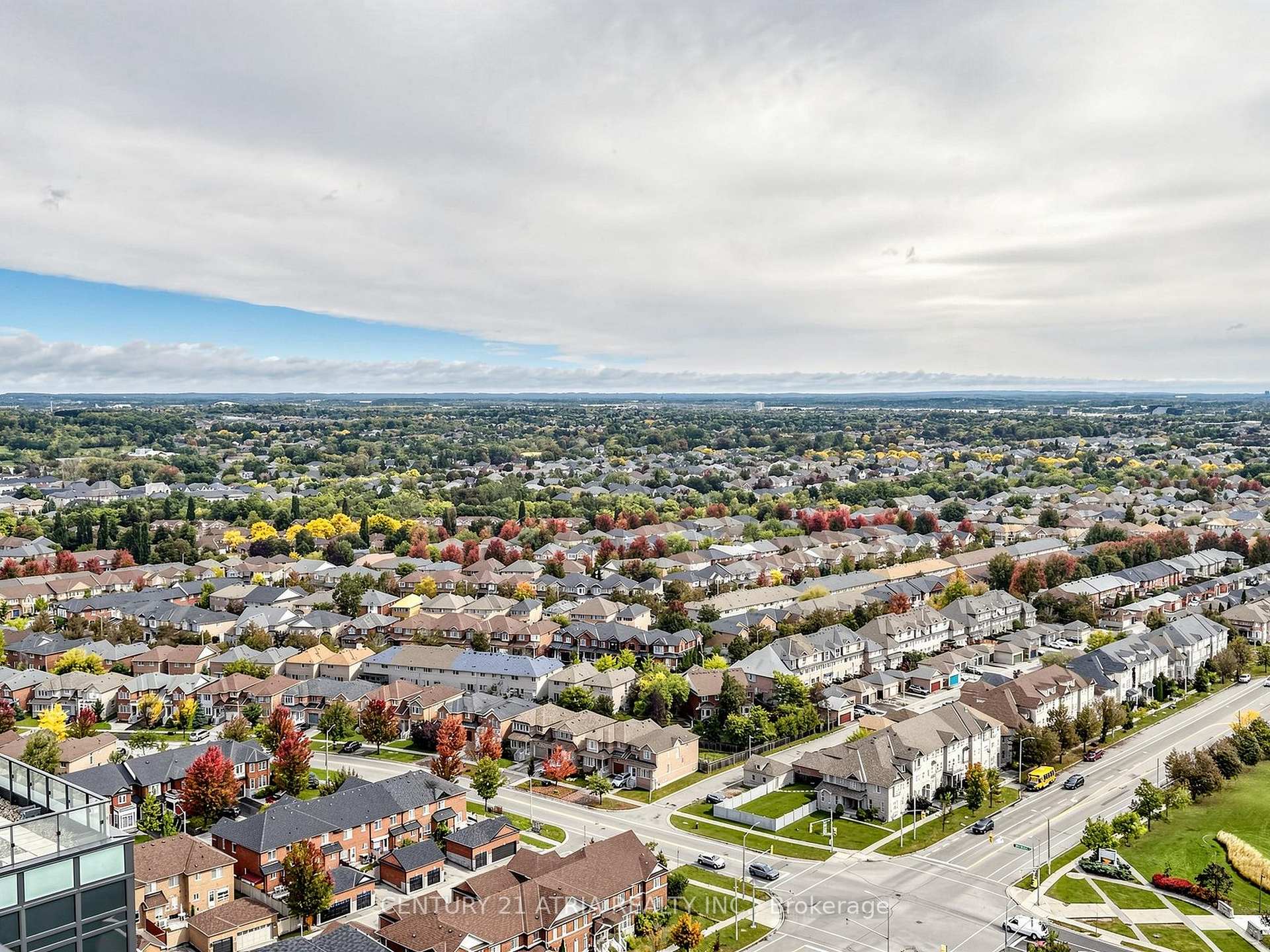 Photo 20 of Unit 2405, 105 Oneida Crescent, Richmond Hill, Langstaff — HOMEH