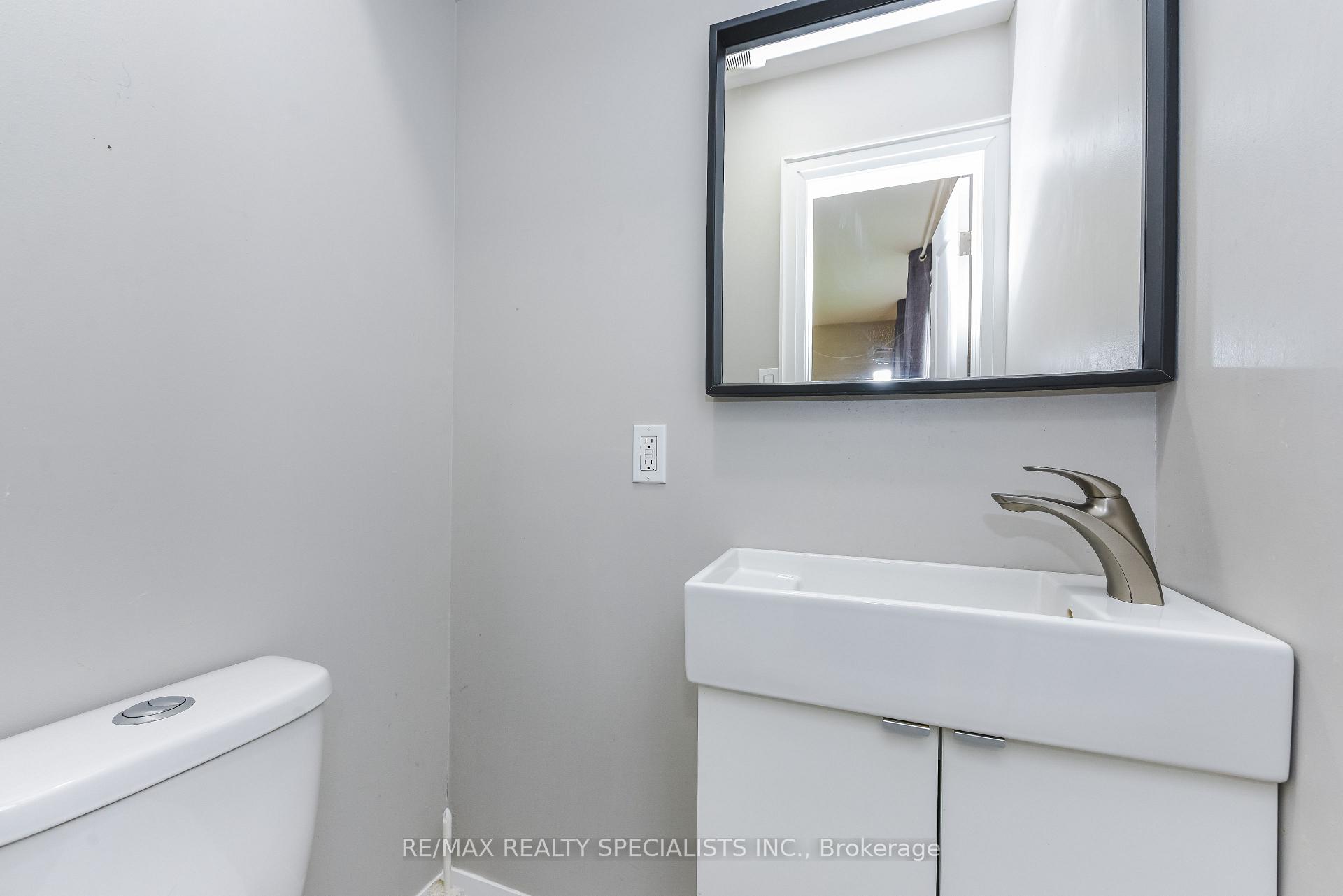 Photo 28 of Unit Upper Portion, 137 Avondale Boulevard, Brampton, Avondale — HOMEH
