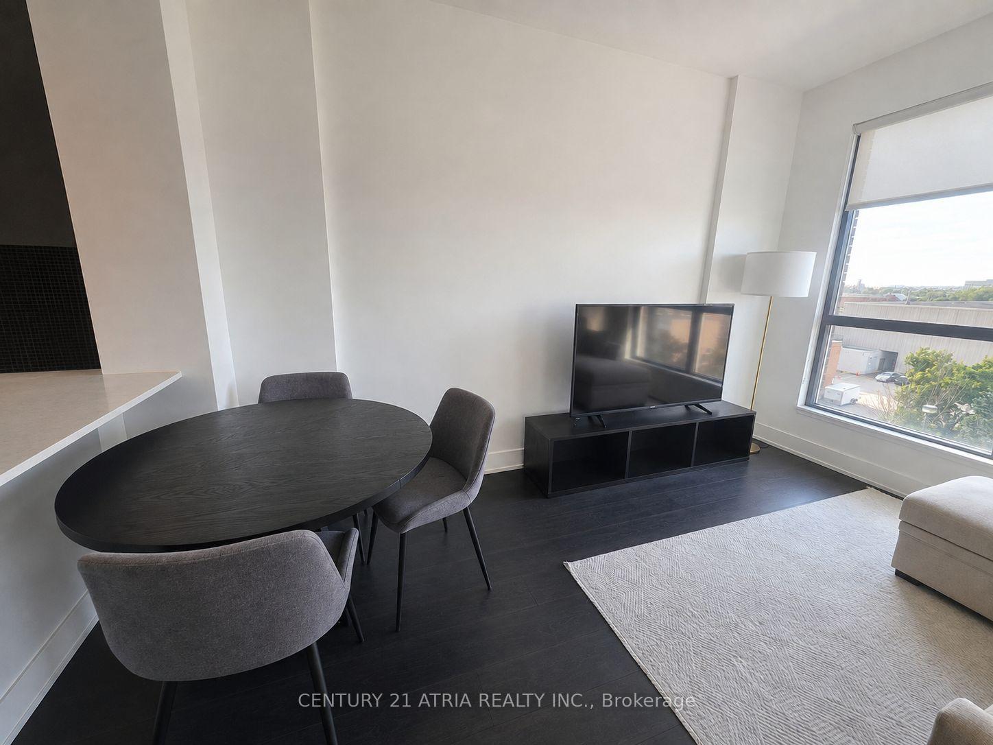 Photo 5 of Unit 420, 2908 Highway 7, Vaughan, Concord — HOMEH