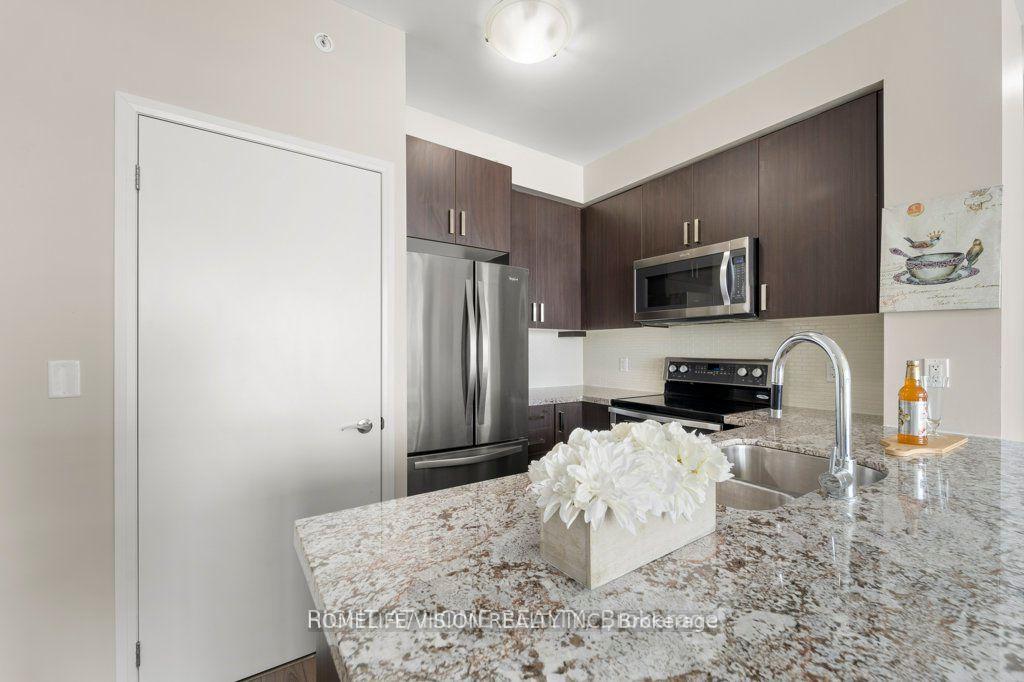 Photo 6 of Unit 2505, 2900 Hwy 7, Vaughan, Concord — HOMEH