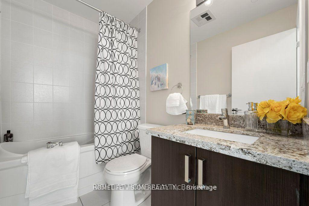Photo 13 of Unit 2505, 2900 Hwy 7, Vaughan, Concord — HOMEH
