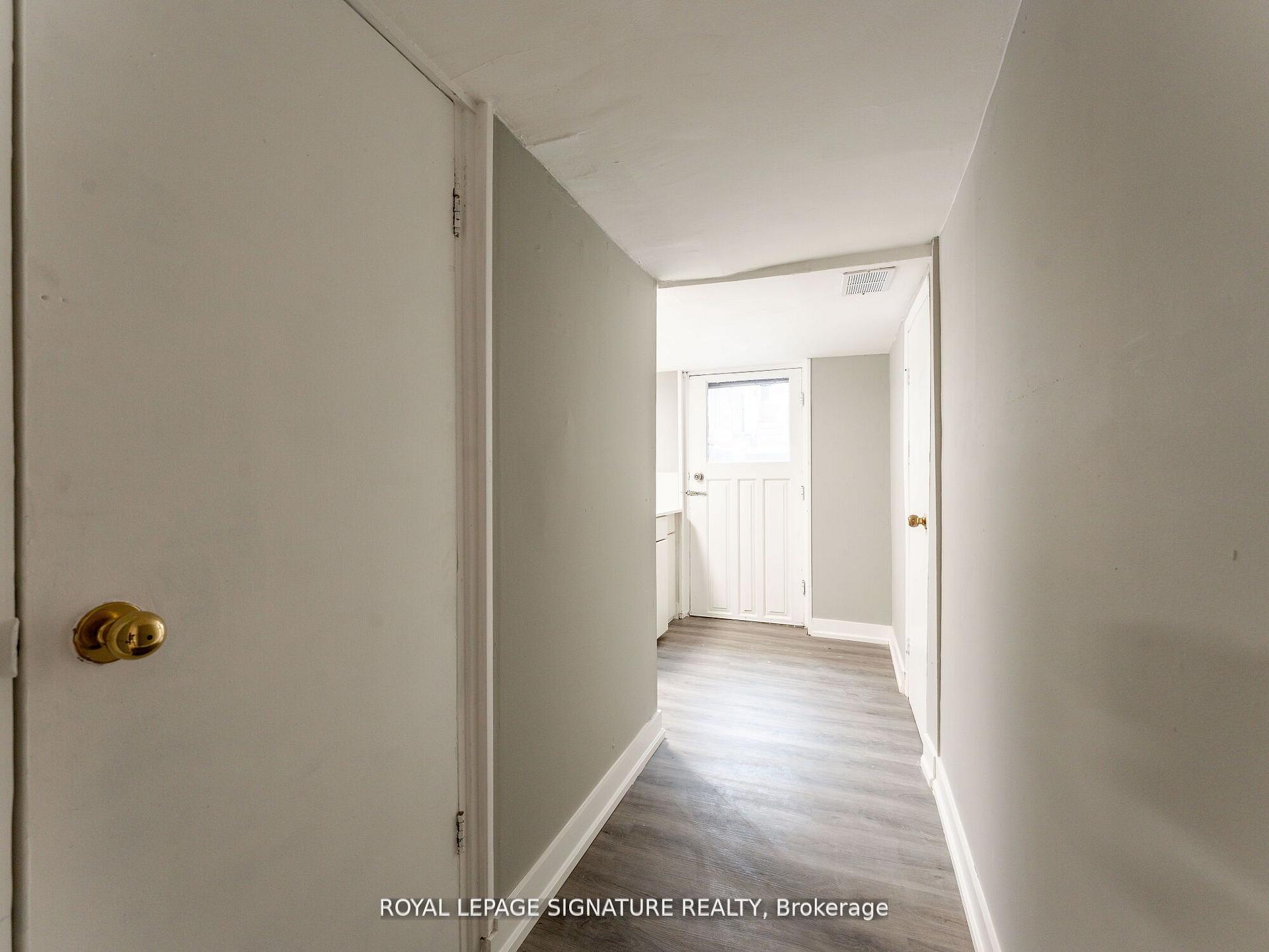 Photo 3 of 1070 Shaw Street, Toronto, Dovercourt-Wallace Emerson-Junction — HOMEH