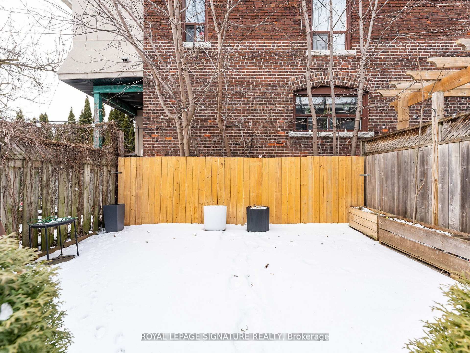 Photo 23 of 1070 Shaw Street, Toronto, Dovercourt-Wallace Emerson-Junction — HOMEH