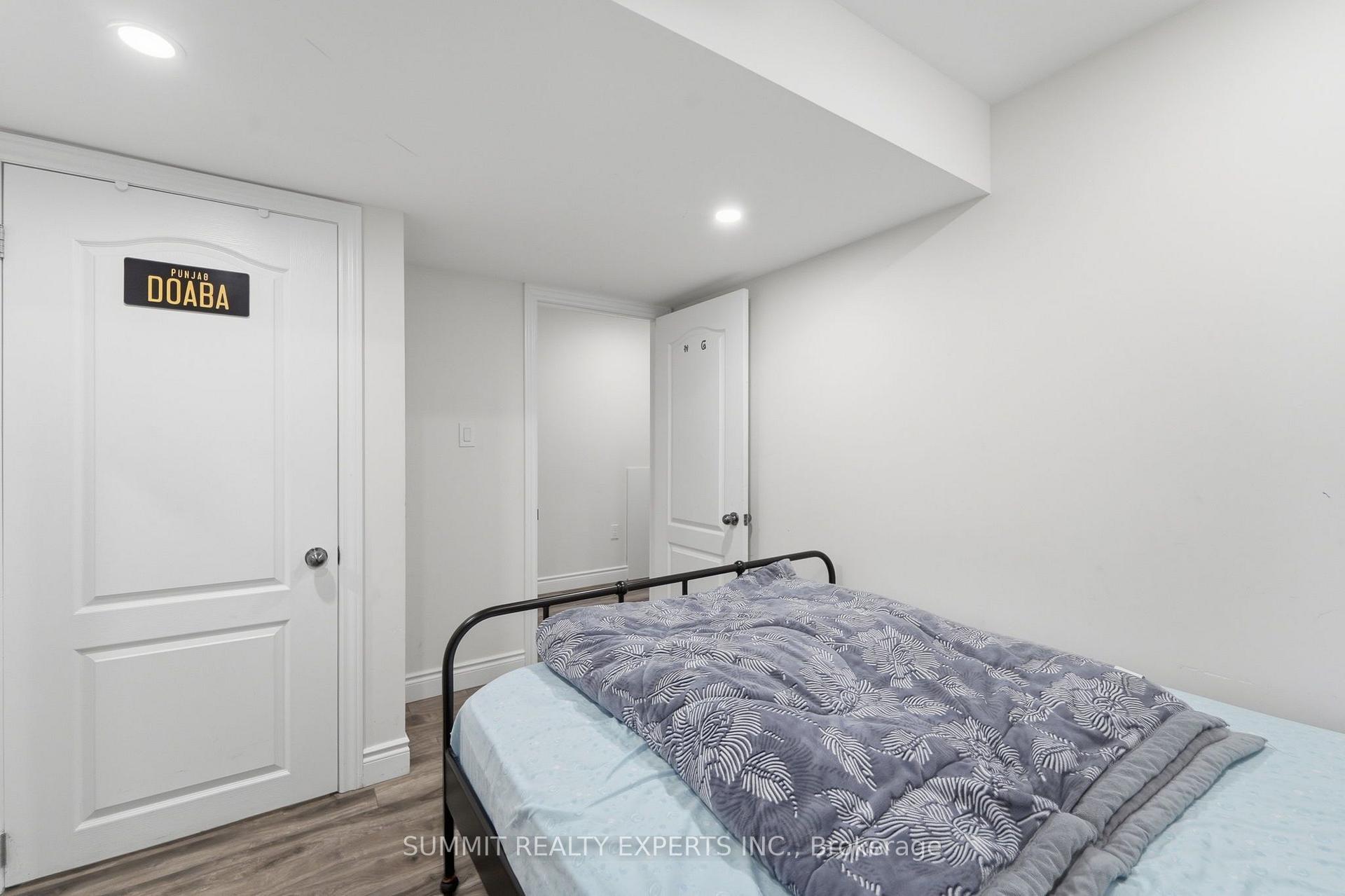 Photo 36 of 935 Chapel Hill Court, Kitchener, Brigadoon — HOMEH