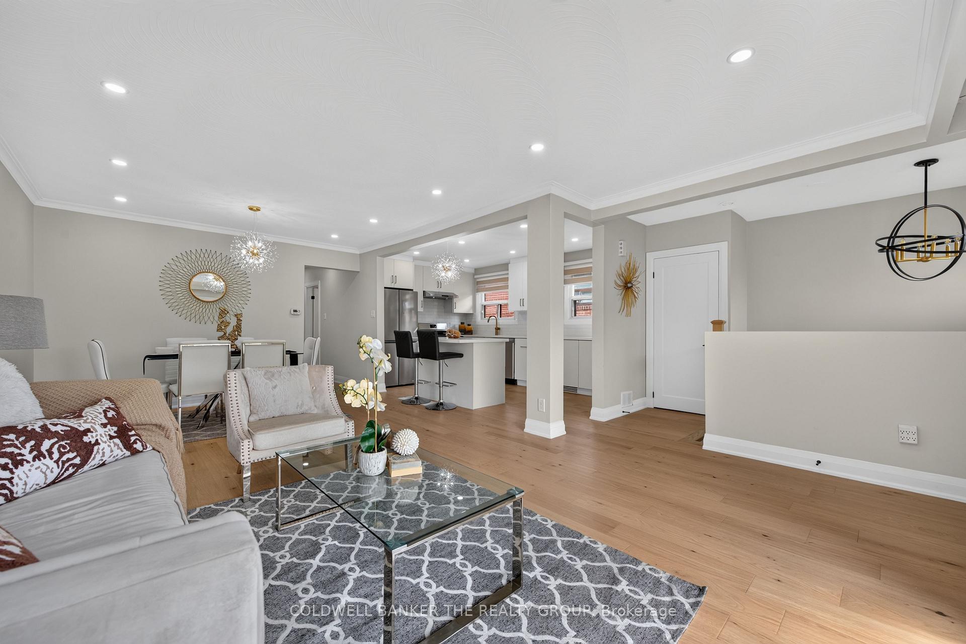 Photo 13 of 4 Imogene Avenue, North York, Humbermede — HOMEH