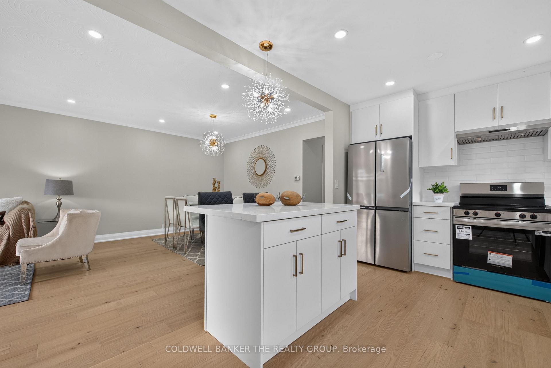 Photo 15 of 4 Imogene Avenue, North York, Humbermede — HOMEH
