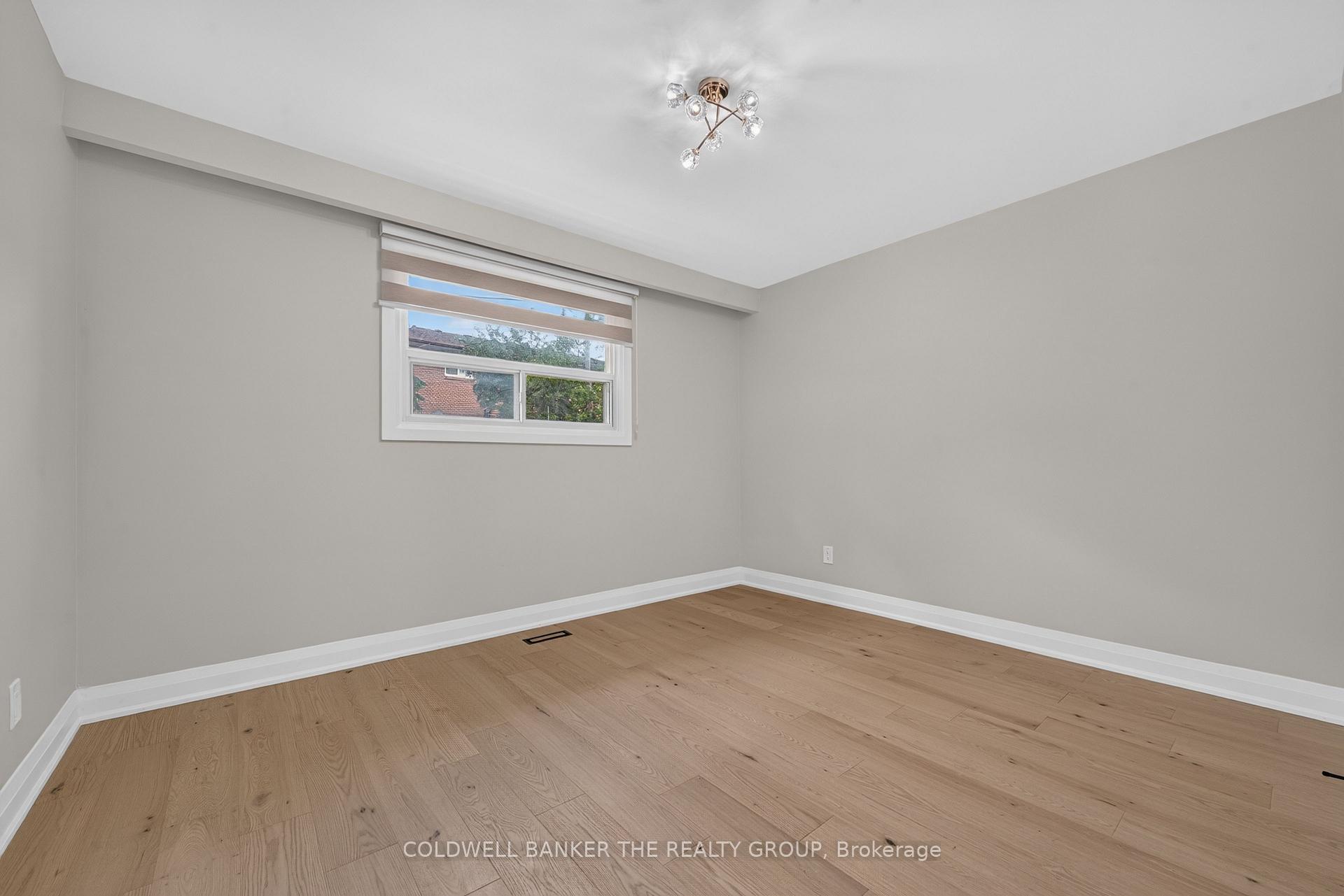 Photo 25 of 4 Imogene Avenue, North York, Humbermede — HOMEH