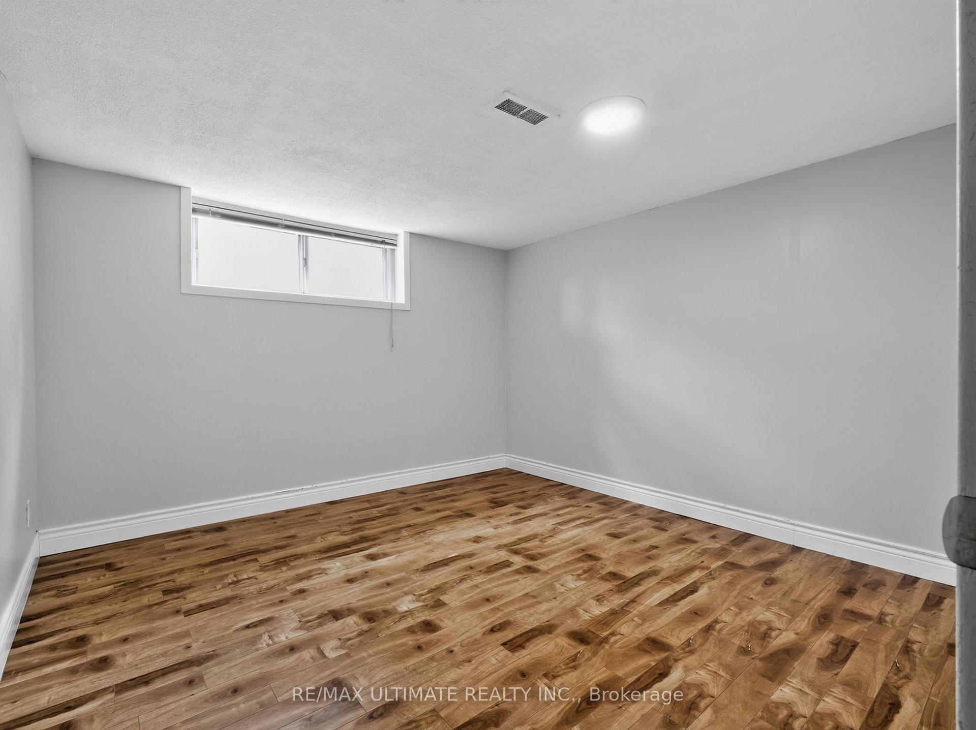 Photo 12 of 5 Mandarin Road, Scarborough, Cliffcrest — HOMEH