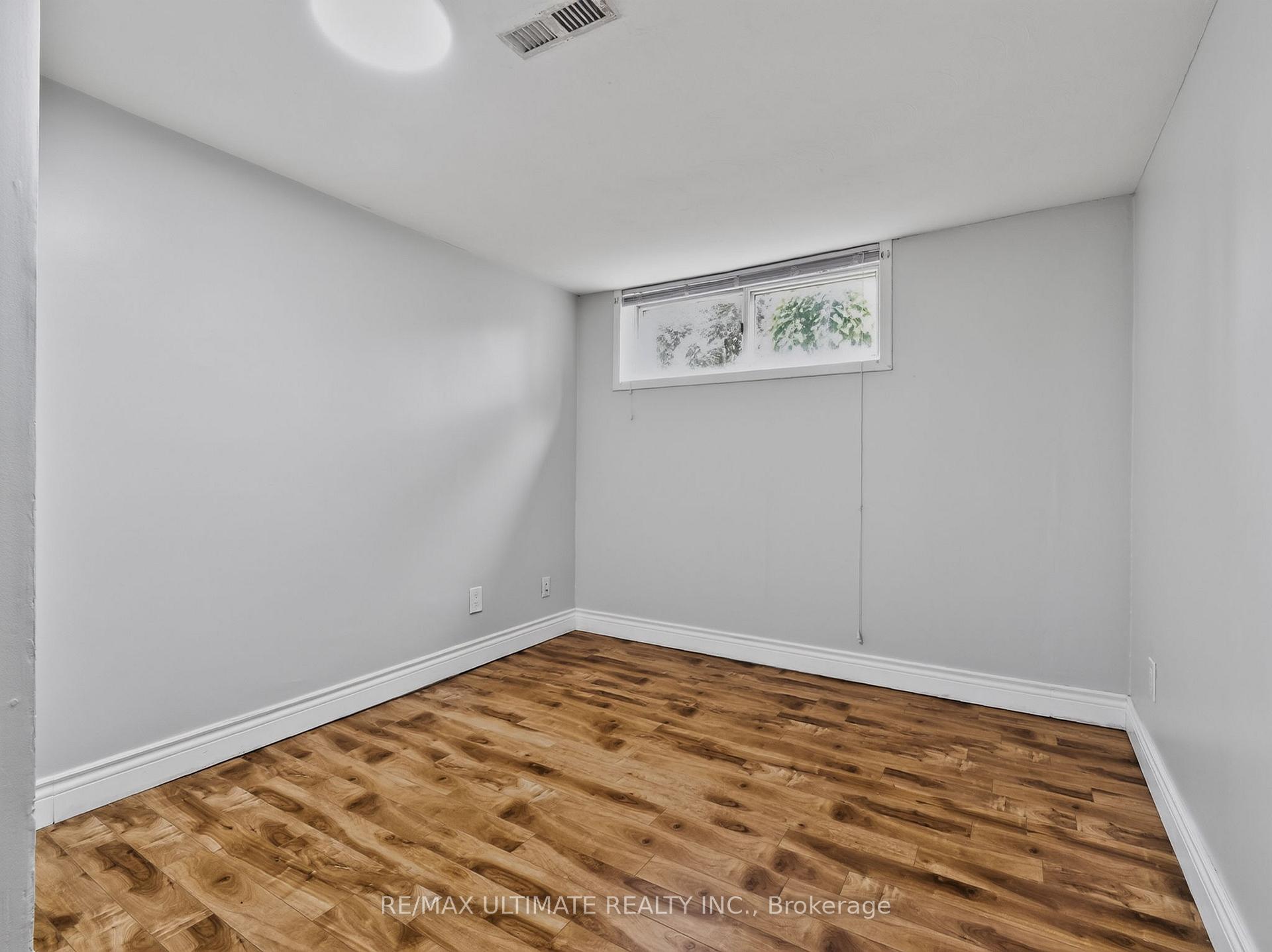 Photo 14 of 5 Mandarin Road, Scarborough, Cliffcrest — HOMEH