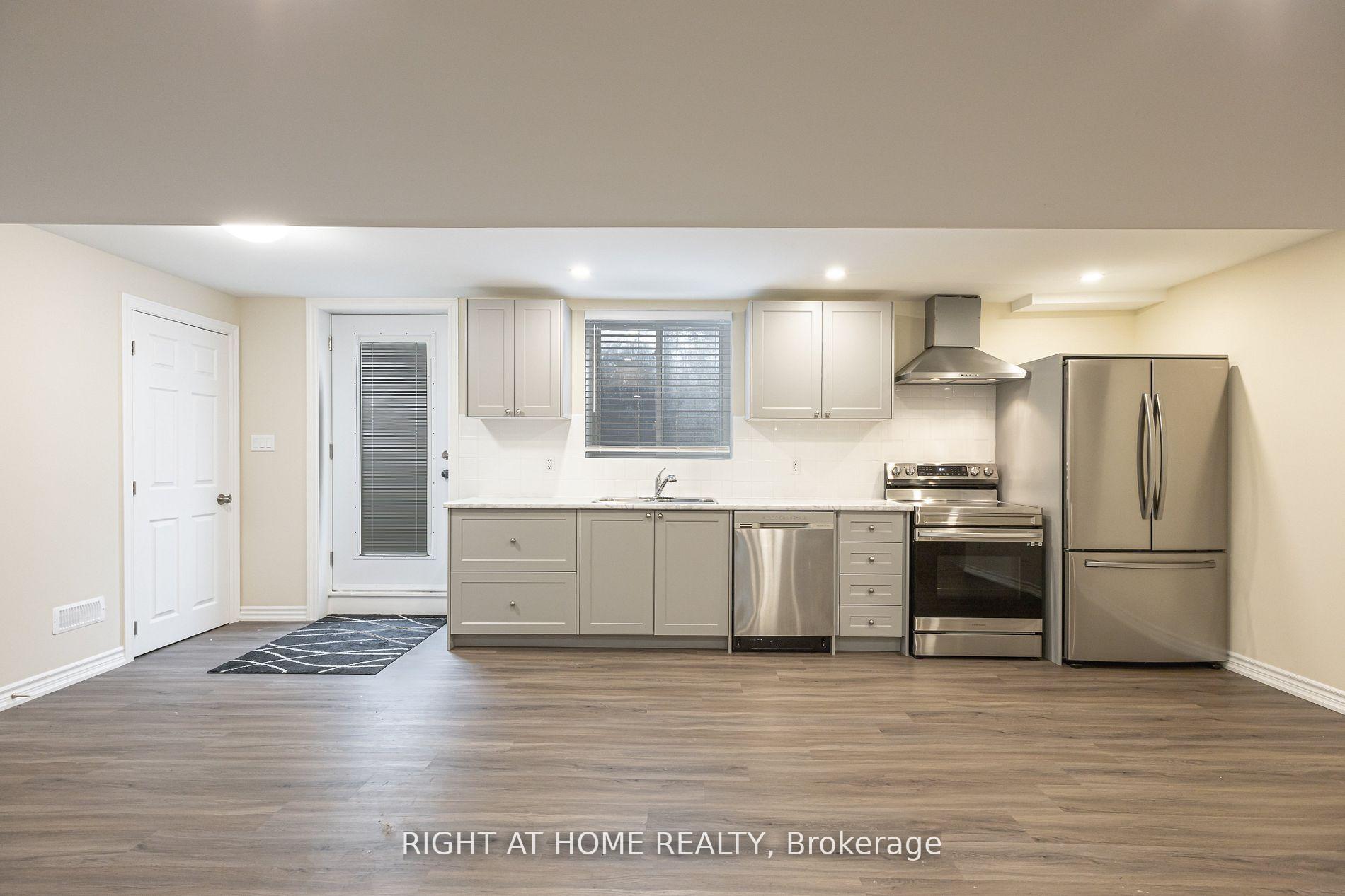 Photo 5 of 40 Sabbe Crescent, Ajax, Northwest Ajax — HOMEH