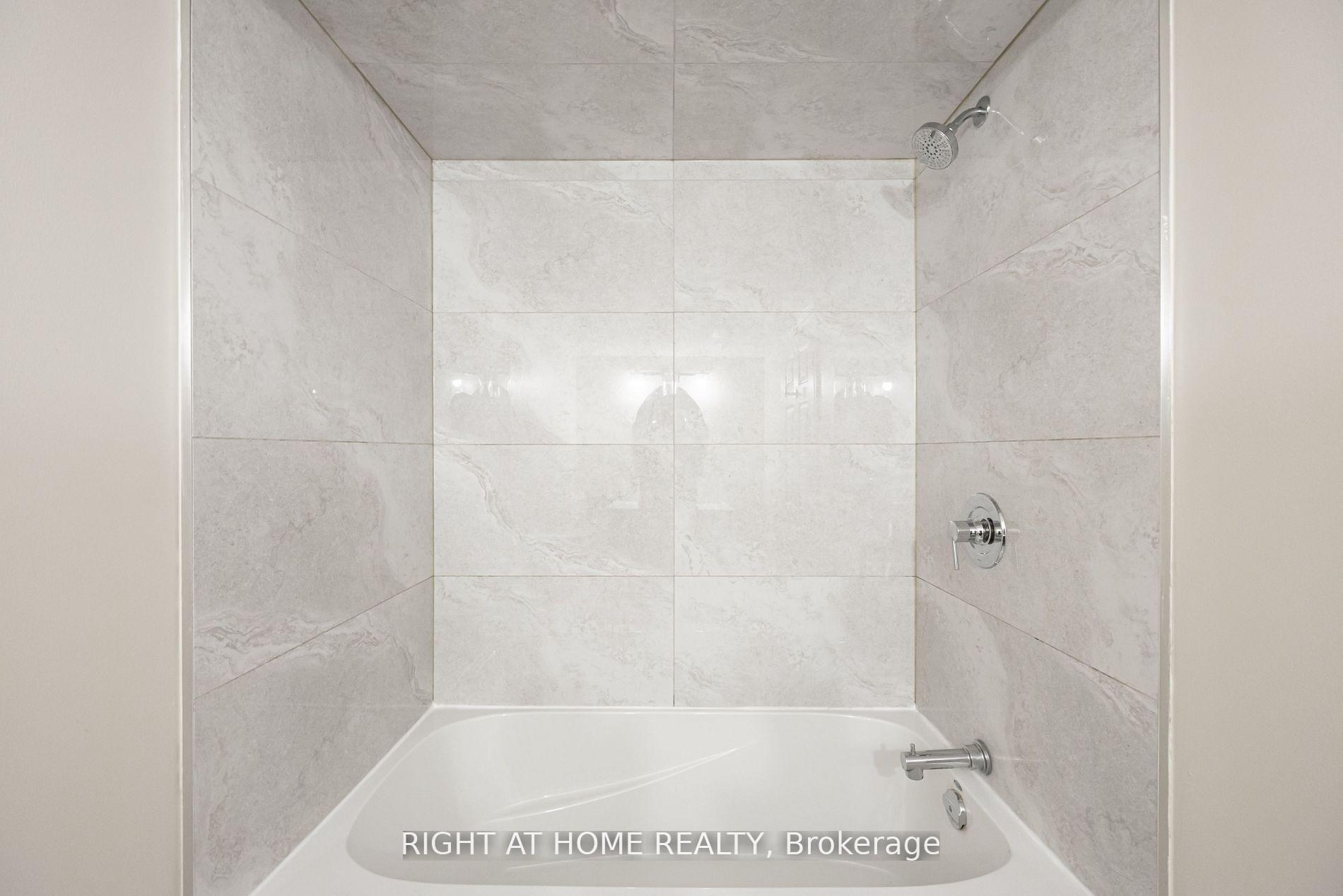 Photo 13 of 40 Sabbe Crescent, Ajax, Northwest Ajax — HOMEH
