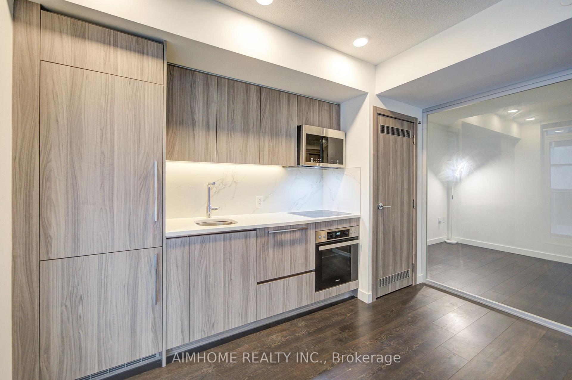 Photo 20 of Unit 710, 38 Widmer Street, Toronto, Waterfront Communities — HOMEH
