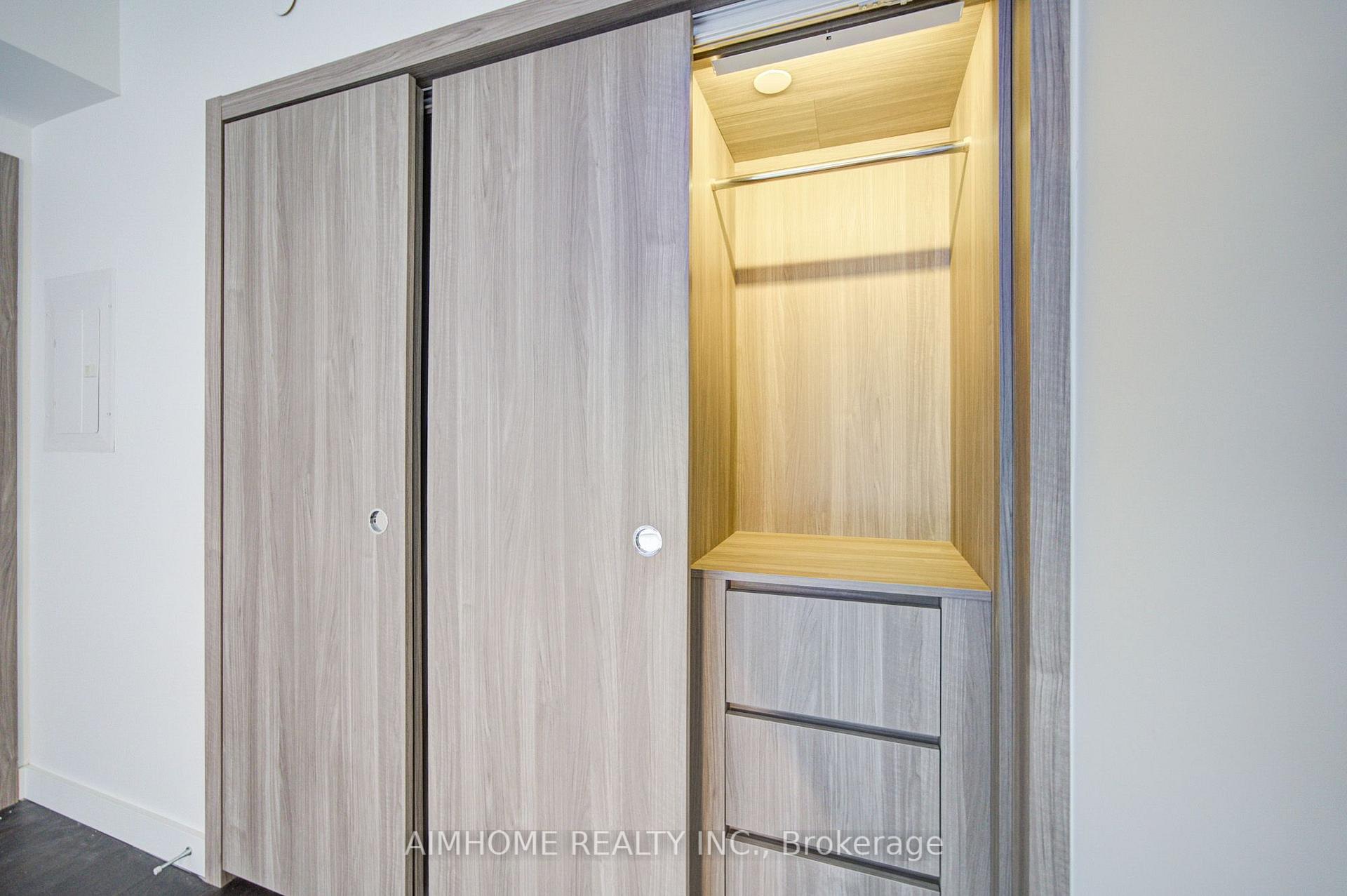 Photo 36 of Unit 710, 38 Widmer Street, Toronto, Waterfront Communities — HOMEH
