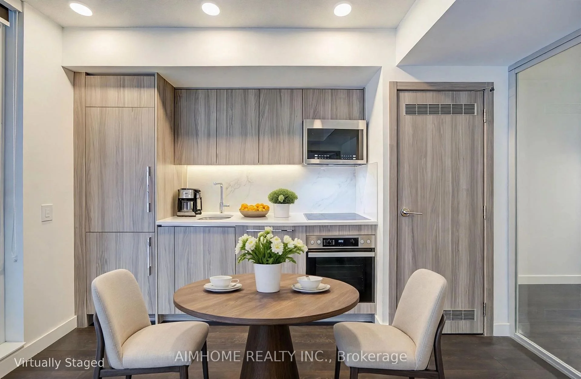 Photo 13 of Unit 710, 38 Widmer Street, Toronto, Waterfront Communities — HOMEH