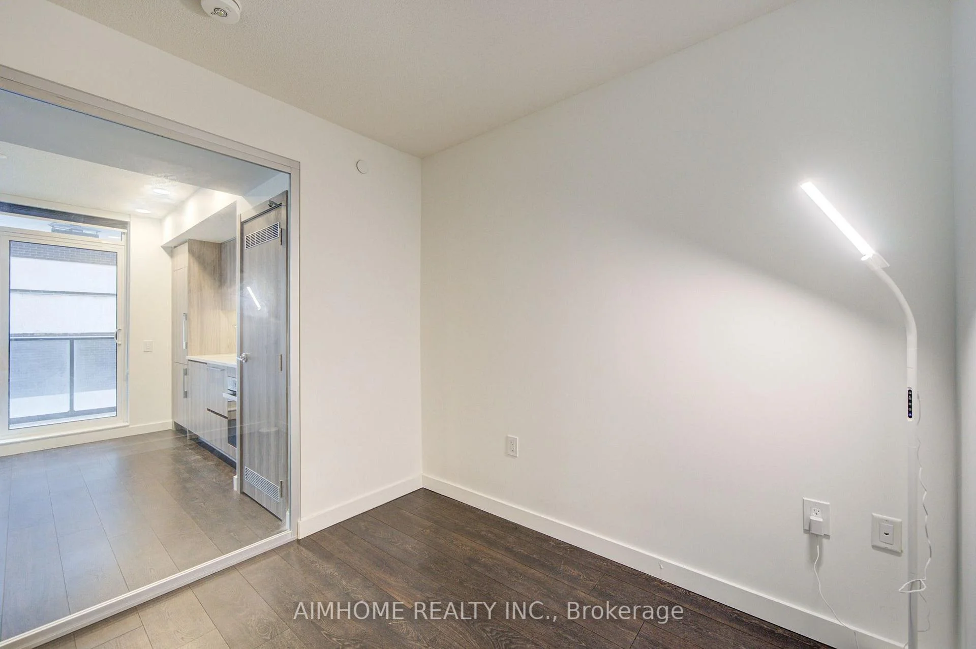 Photo 17 of Unit 710, 38 Widmer Street, Toronto, Waterfront Communities — HOMEH