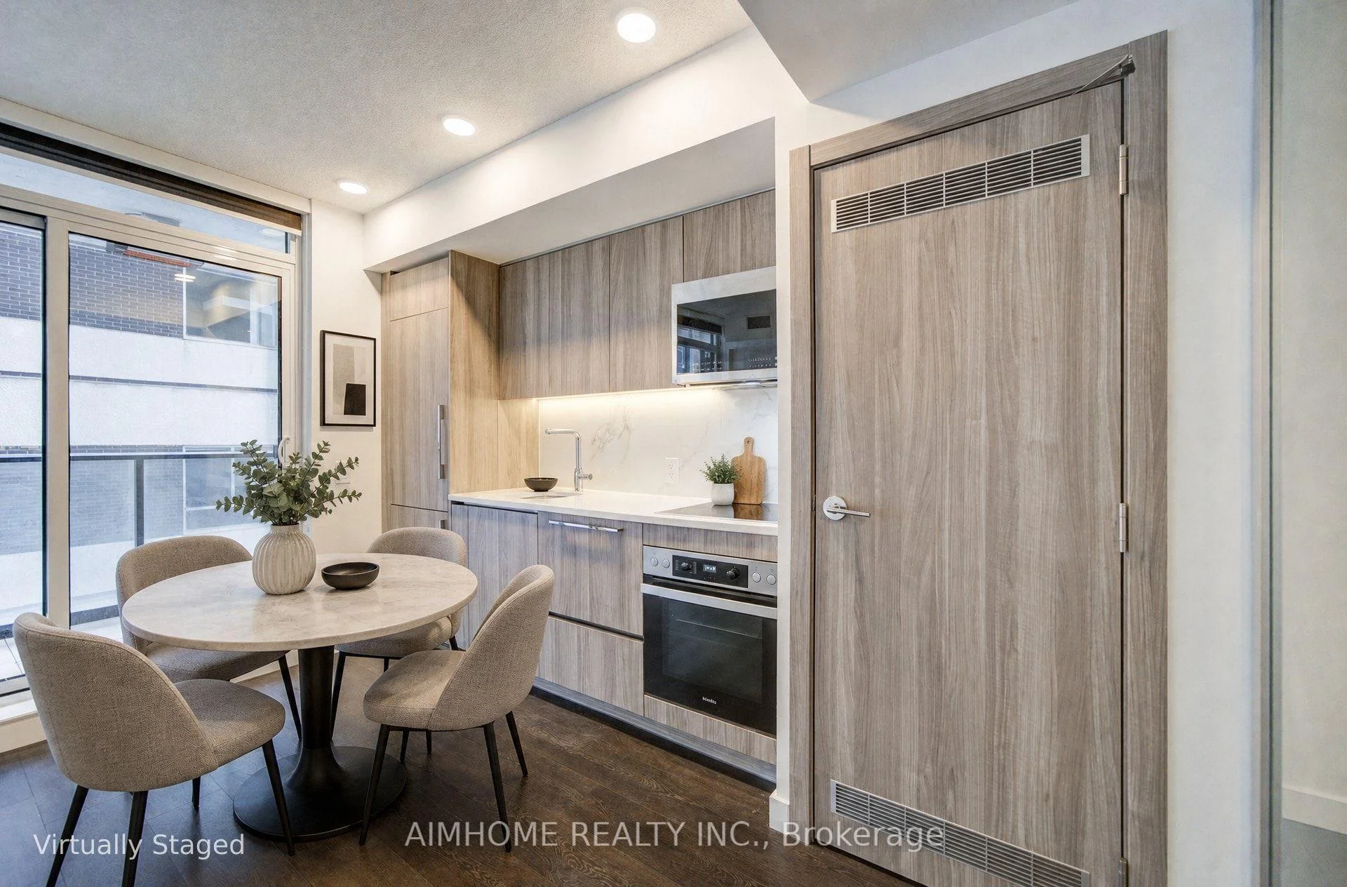 Photo 26 of Unit 710, 38 Widmer Street, Toronto, Waterfront Communities — HOMEH
