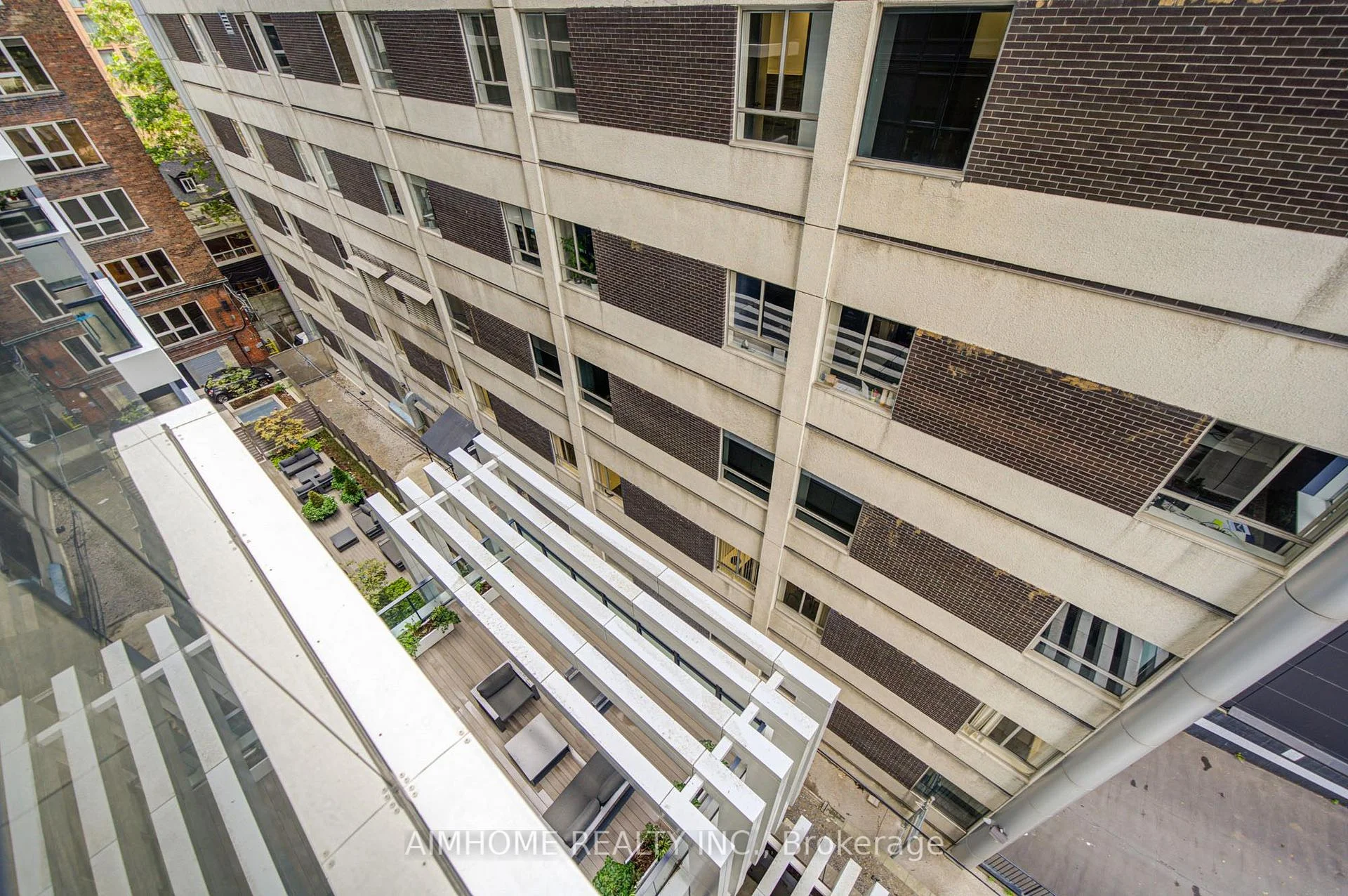 Photo 52 of Unit 710, 38 Widmer Street, Toronto, Waterfront Communities — HOMEH