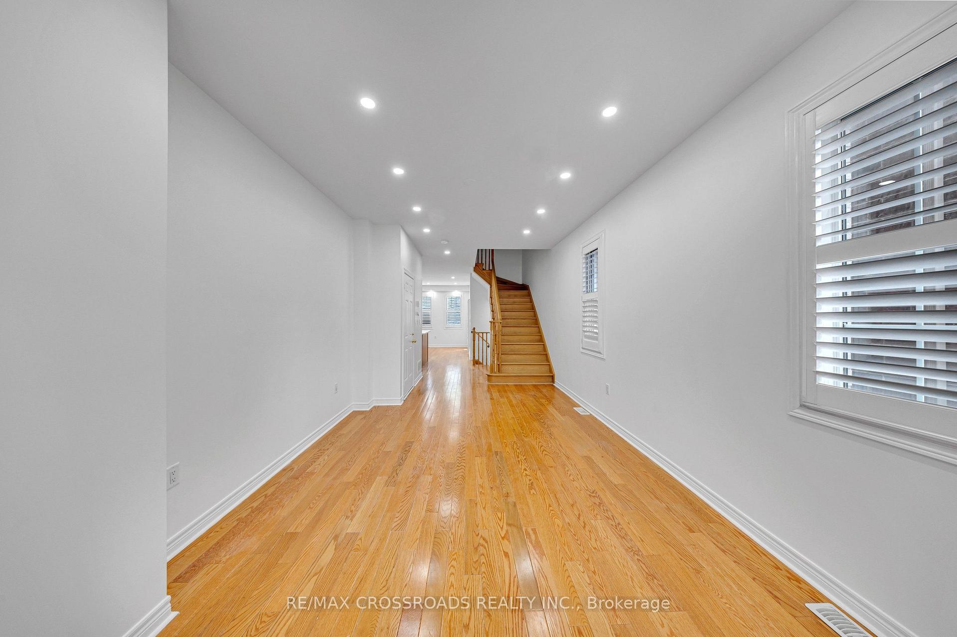 Photo 20 of 138 Angus Drive, Ajax, Central — HOMEH