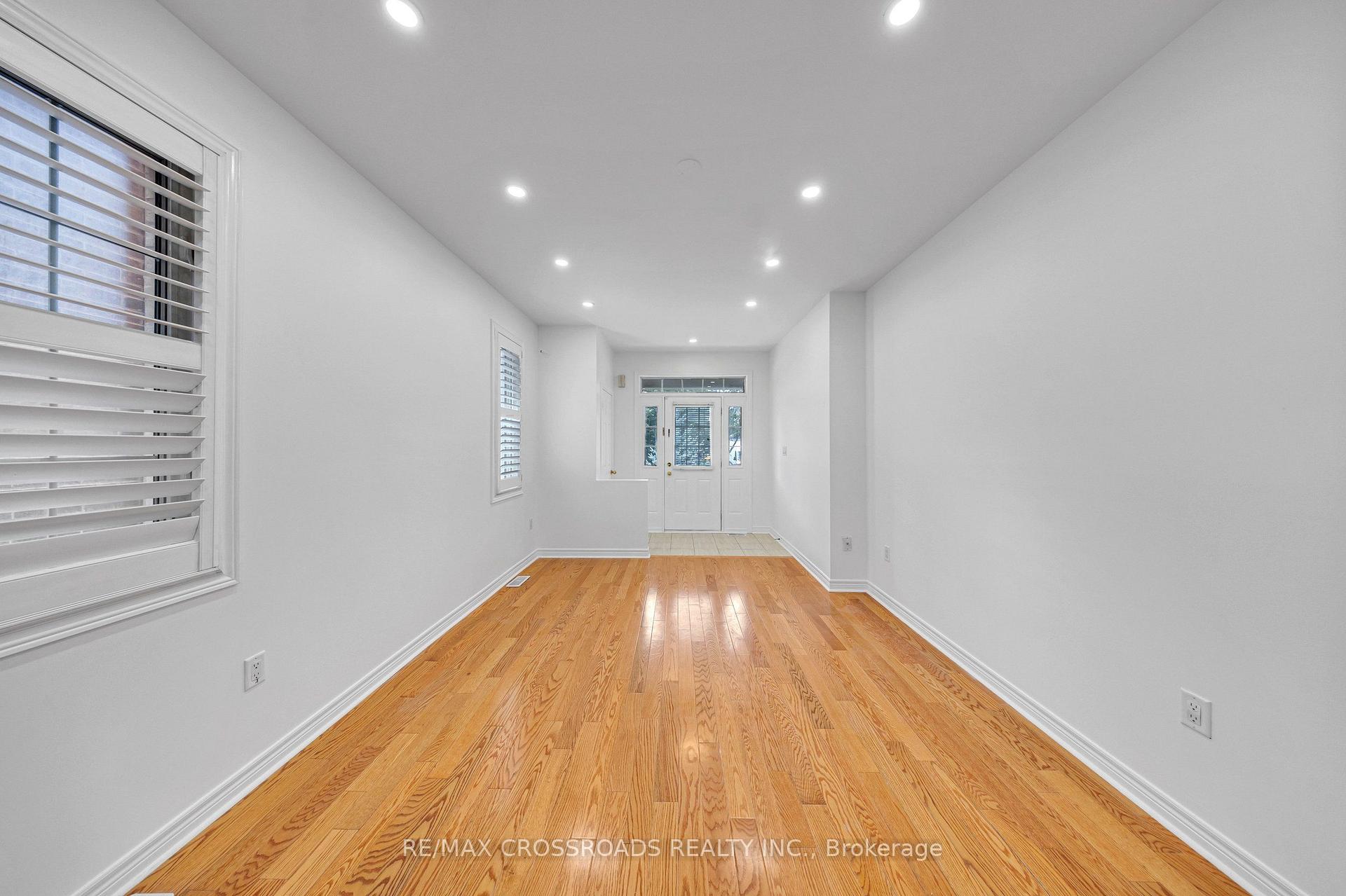 Photo 22 of 138 Angus Drive, Ajax, Central — HOMEH