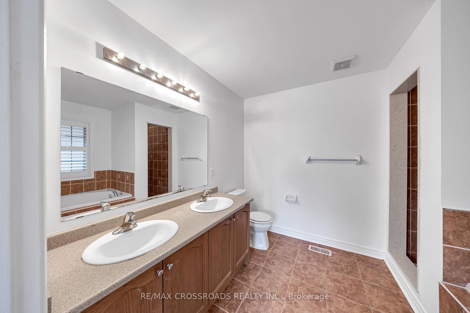 Photo 41 of 138 Angus Drive, Ajax, Central — HOMEH