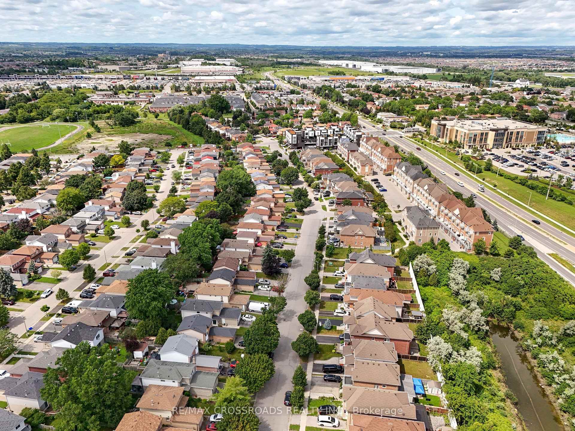 Photo 48 of 138 Angus Drive, Ajax, Central — HOMEH